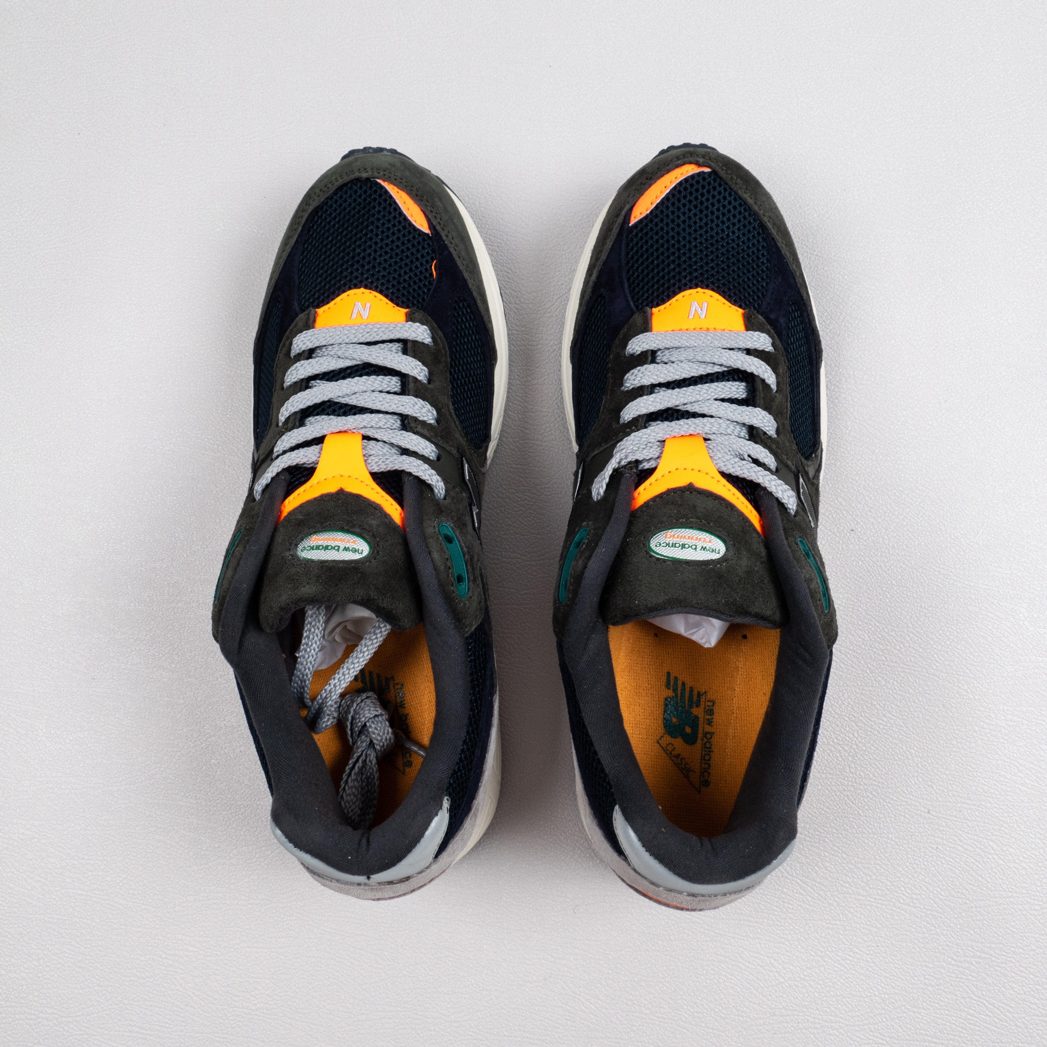 【Free Shipping】2002R Defense Green Natural Indigo