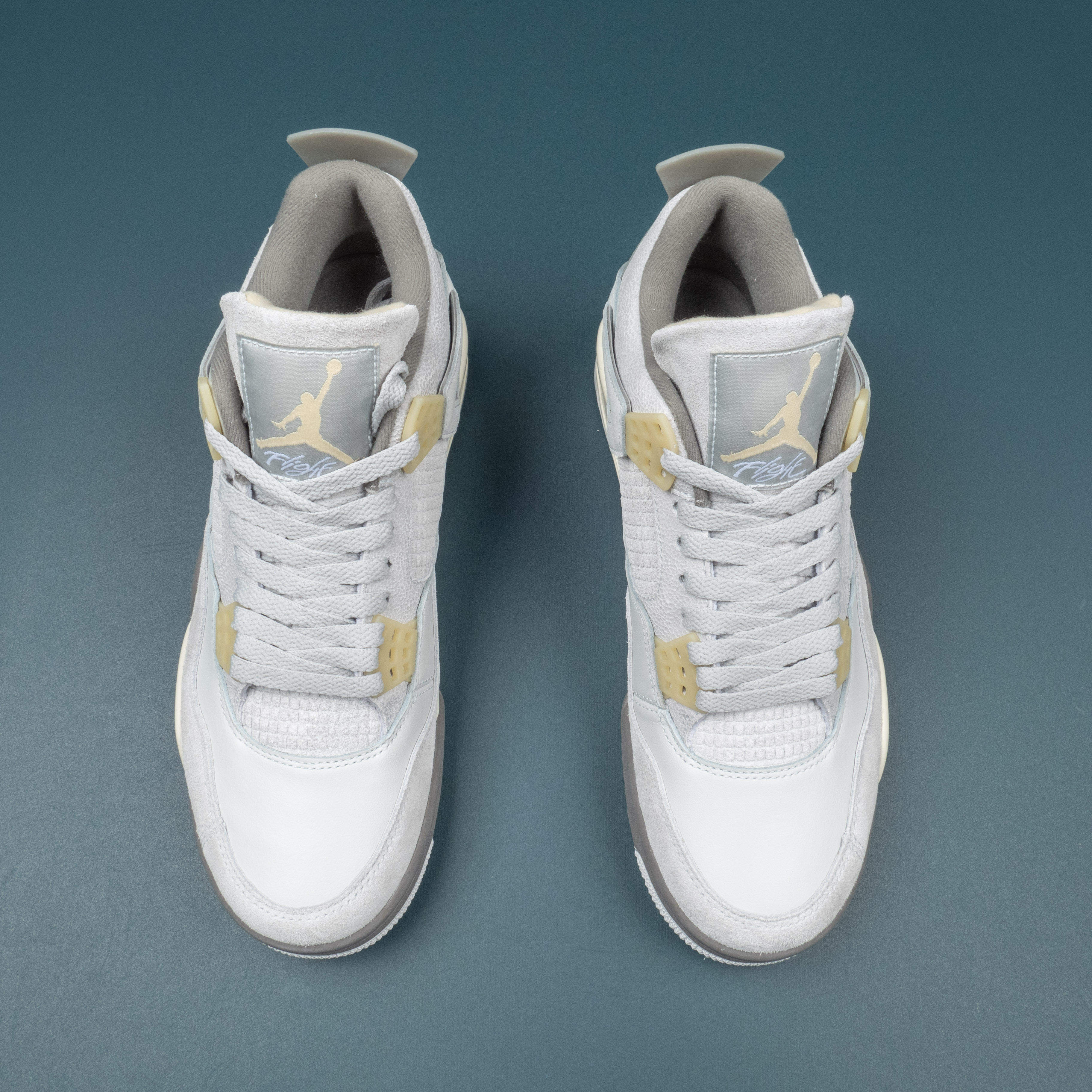 4s Retro SE Craft Photon Dust