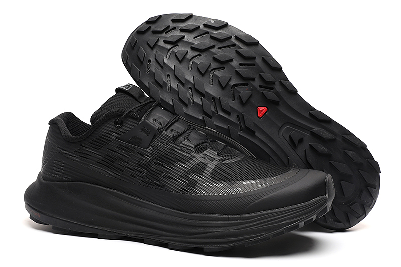 UL TRA GLIDE户外越野跑鞋 网面运动休闲鞋 40---45码（8代）