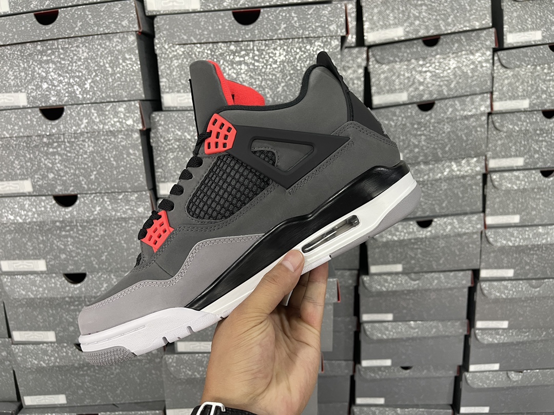 4 Retro Infrared