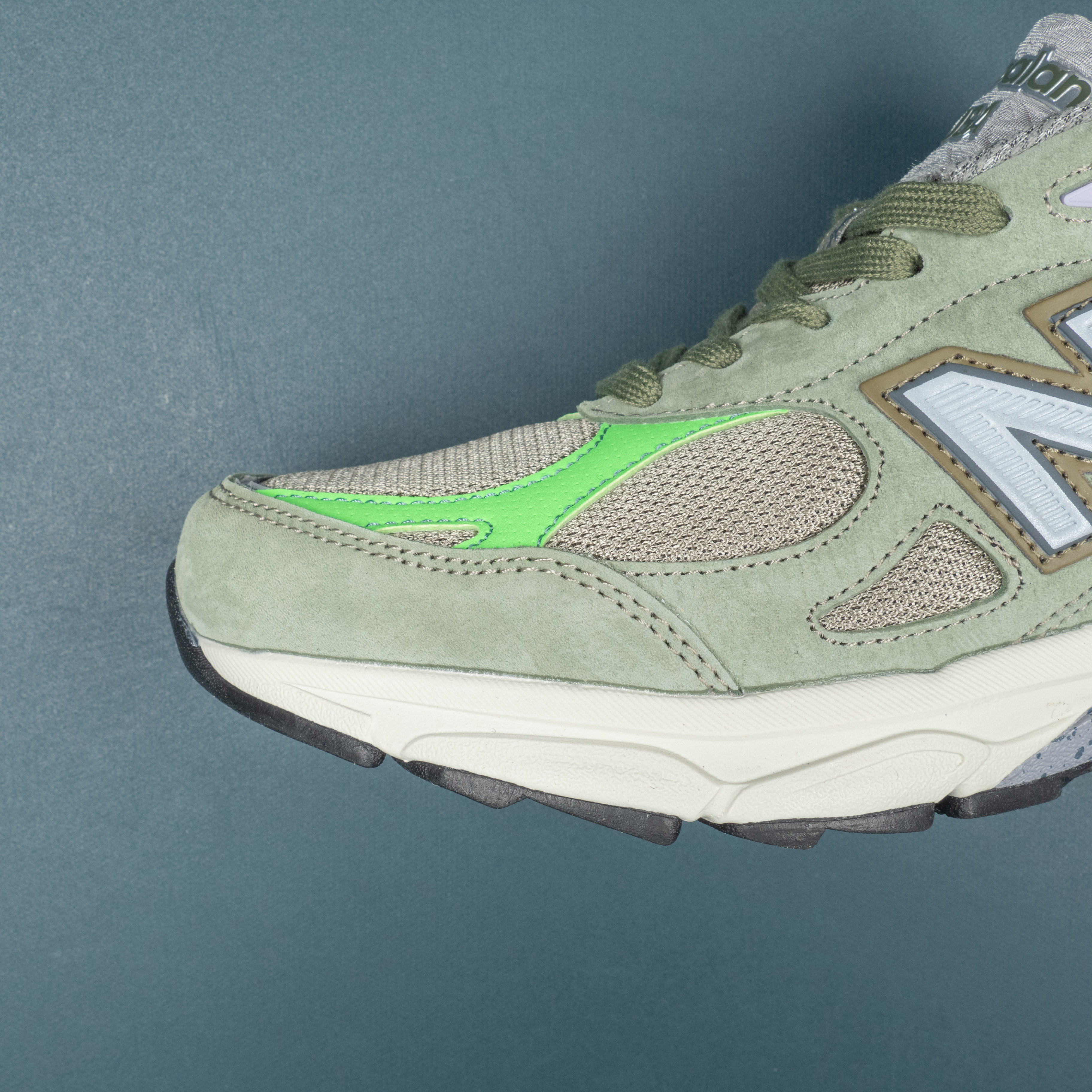 990v3 Patta Keep Your Family Close