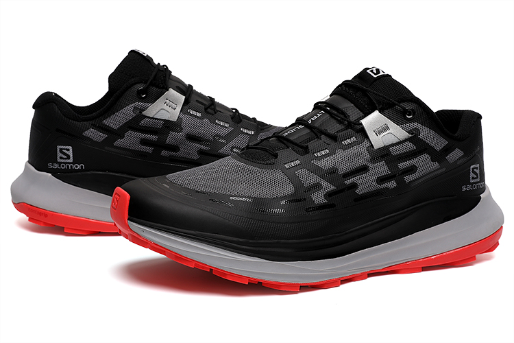 UL TRA GLIDE户外越野跑鞋 网面运动休闲鞋 40---45码（8代）