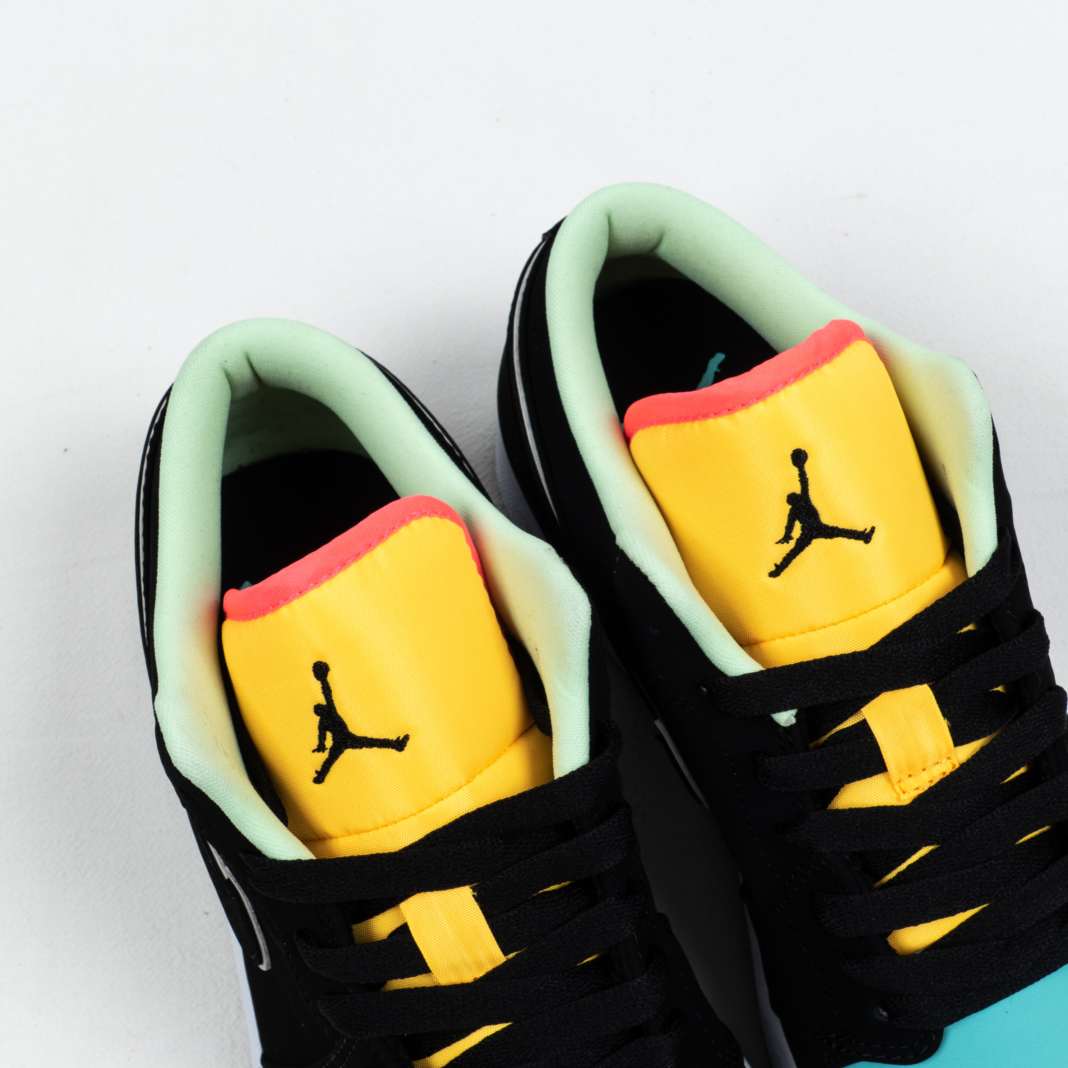 1's Low Black Aurora Green Laser Orange