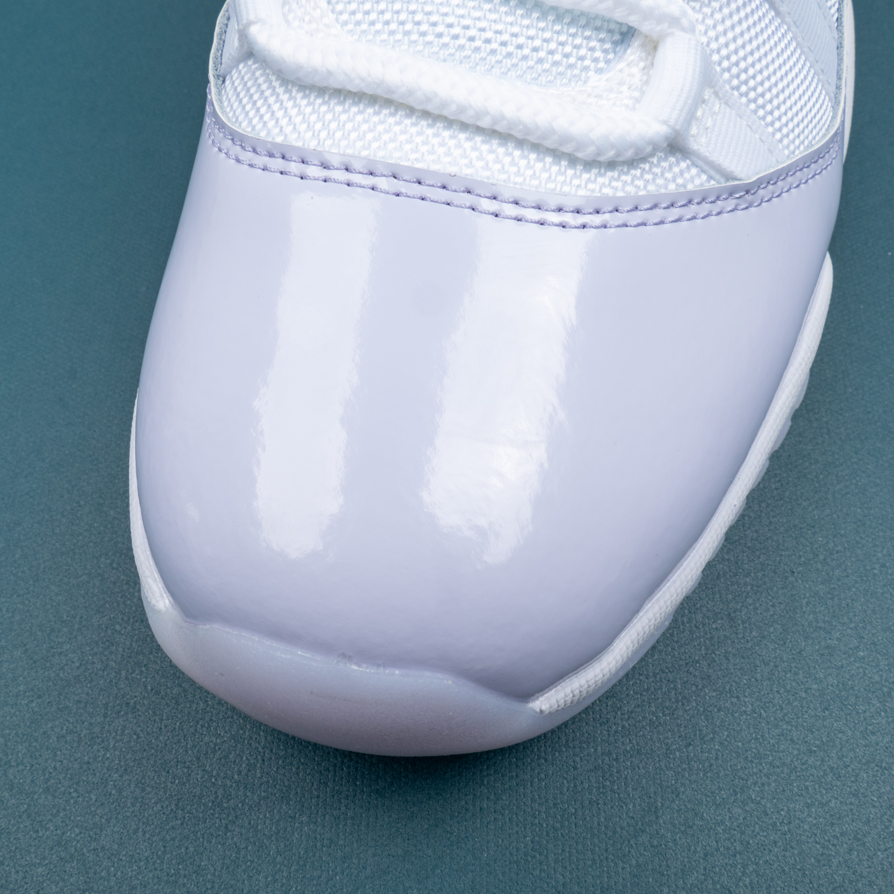 11s Retro Low Pure Violet