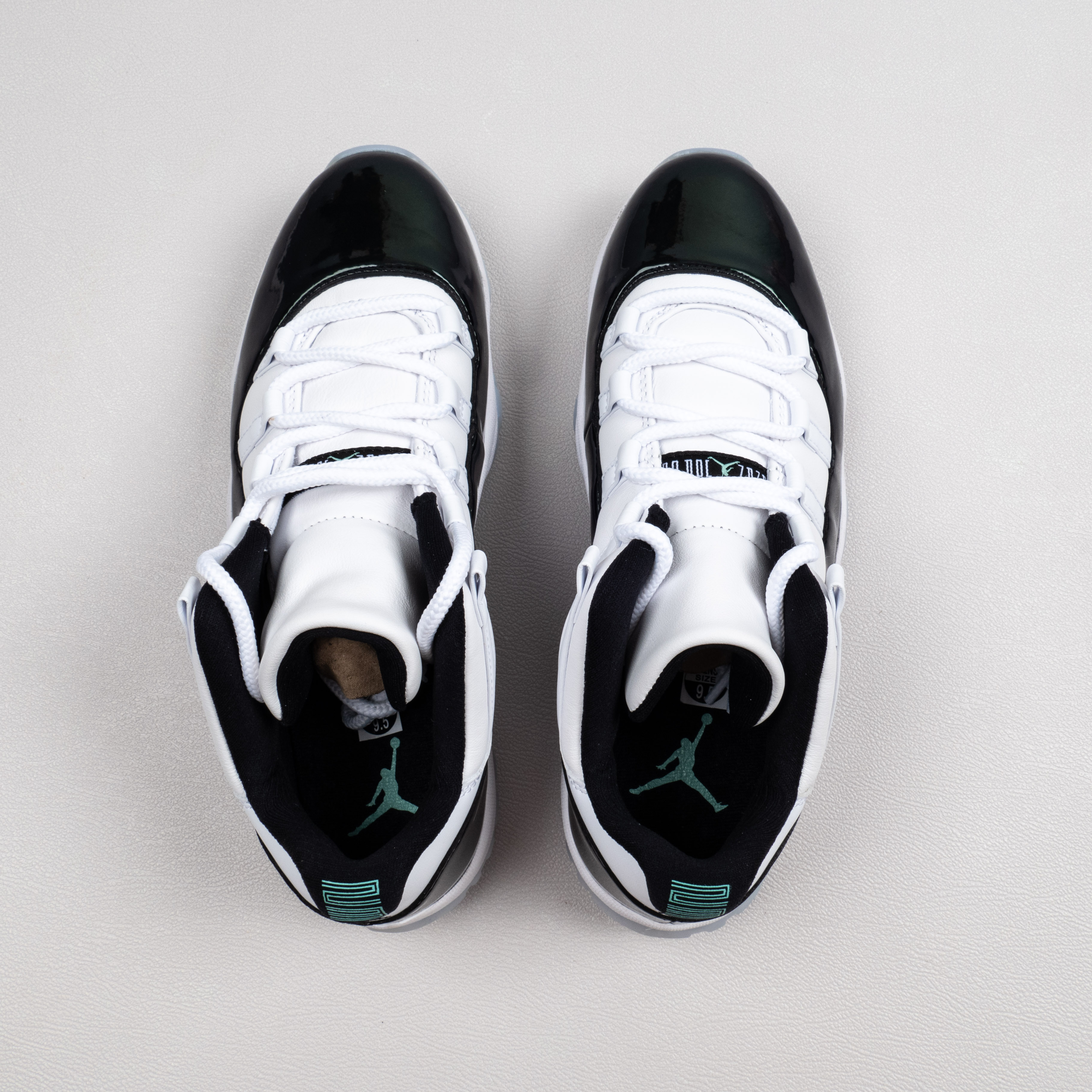 11s Retro Low Iridescent