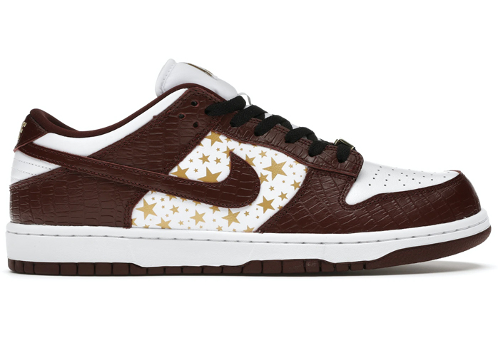 SB Dunk Low Supreme Stars Barkroot Brown