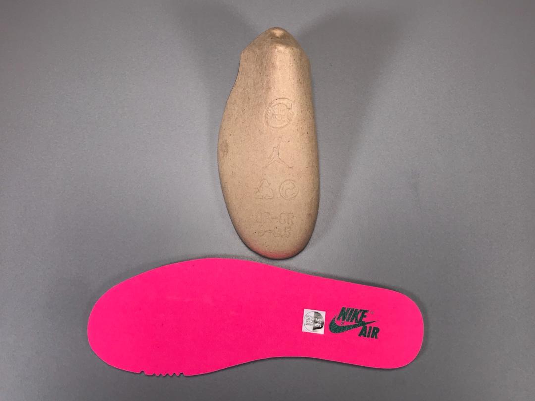 1s Retro High Black Crimson Tint