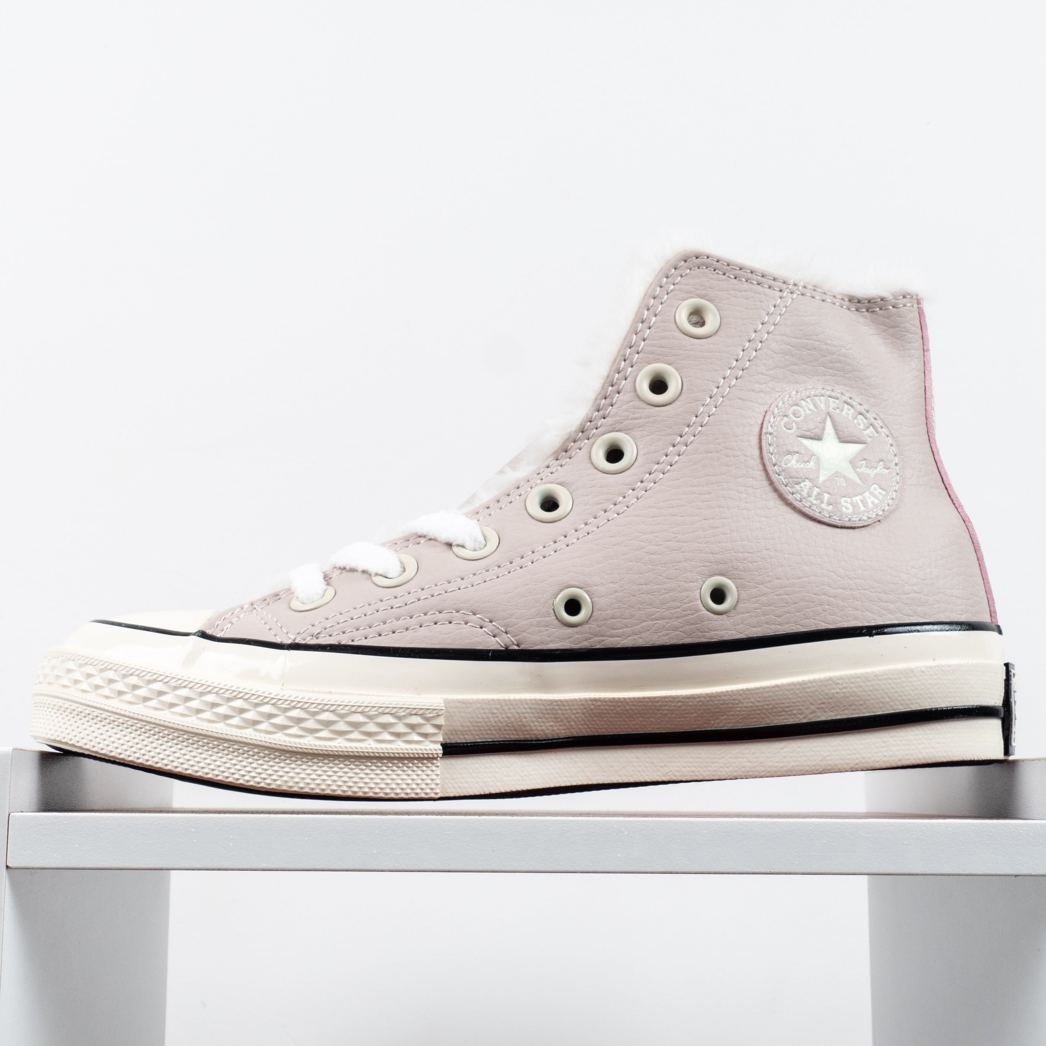 [Free Shipping] 男女鞋 Converse Chuck 70s 皮面加绒帆布板鞋569514C