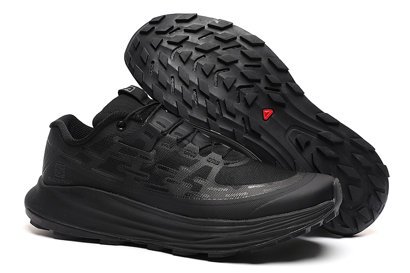 UL TRA GLIDE户外越野跑鞋 网面运动休闲鞋 40---45码（8代）