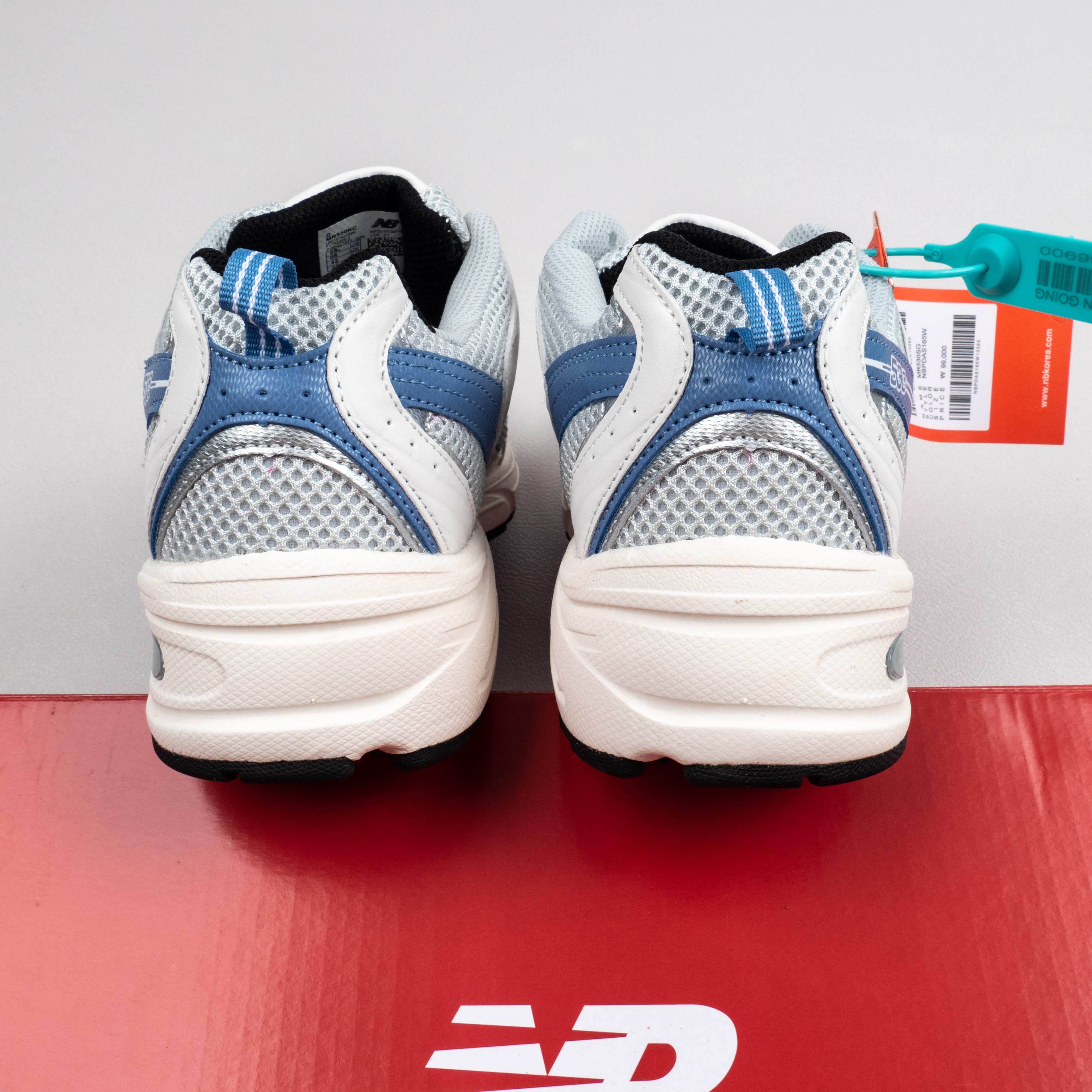 【Free Shipping】530系列白蓝复古老爹鞋休闲运动跑步鞋MR530KC