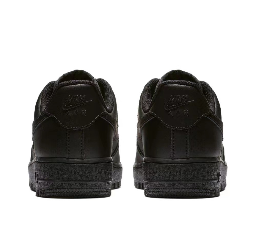 AF 1 Low Supreme Black