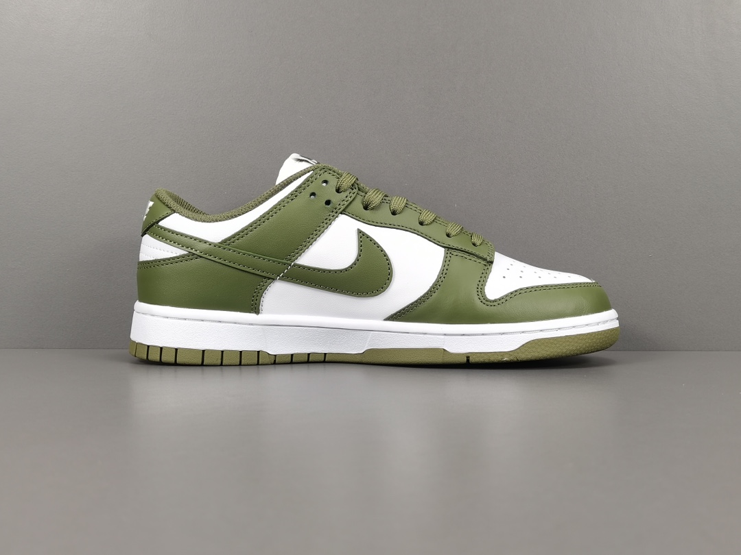Dunk Low Medium Olive