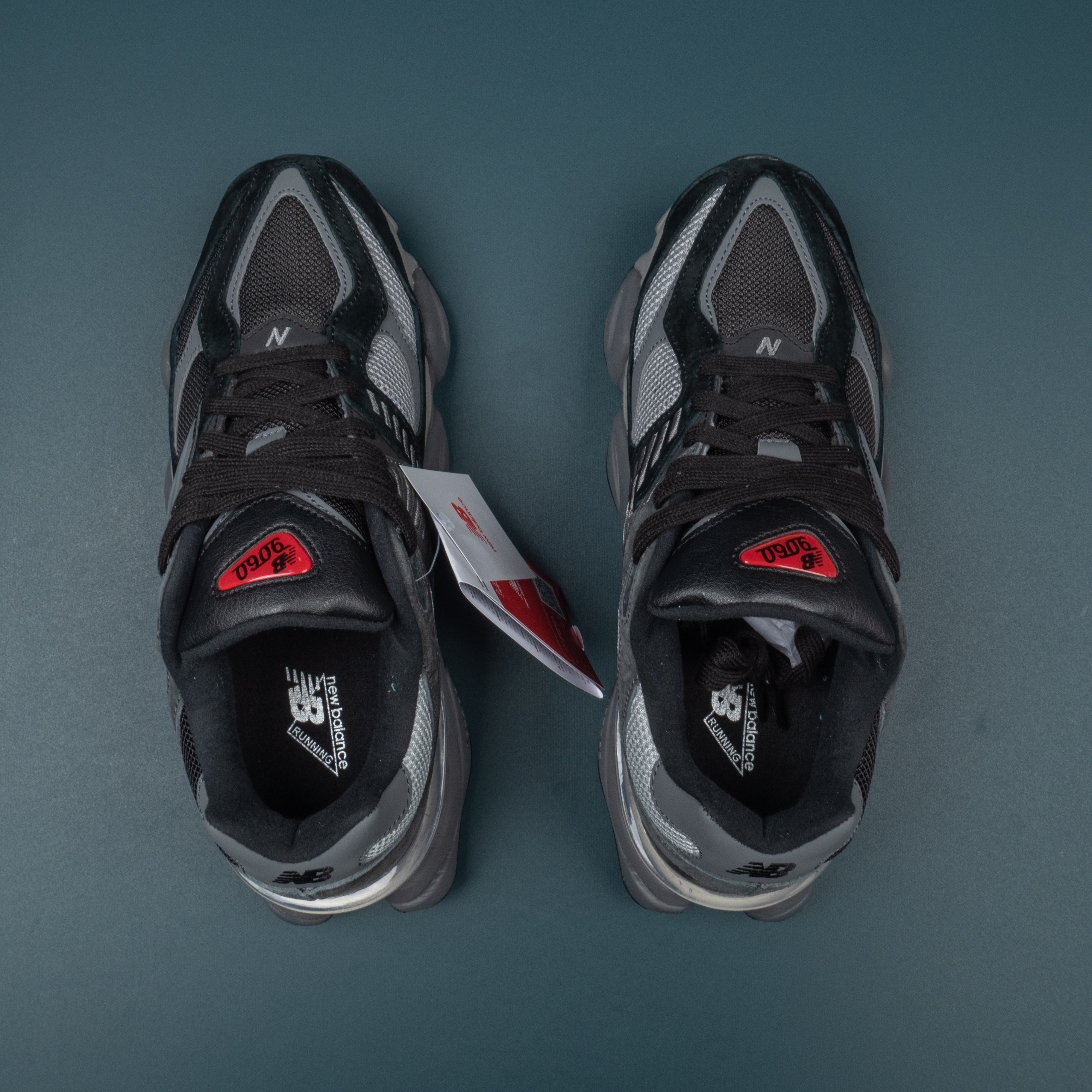 Black Castlerock Grey