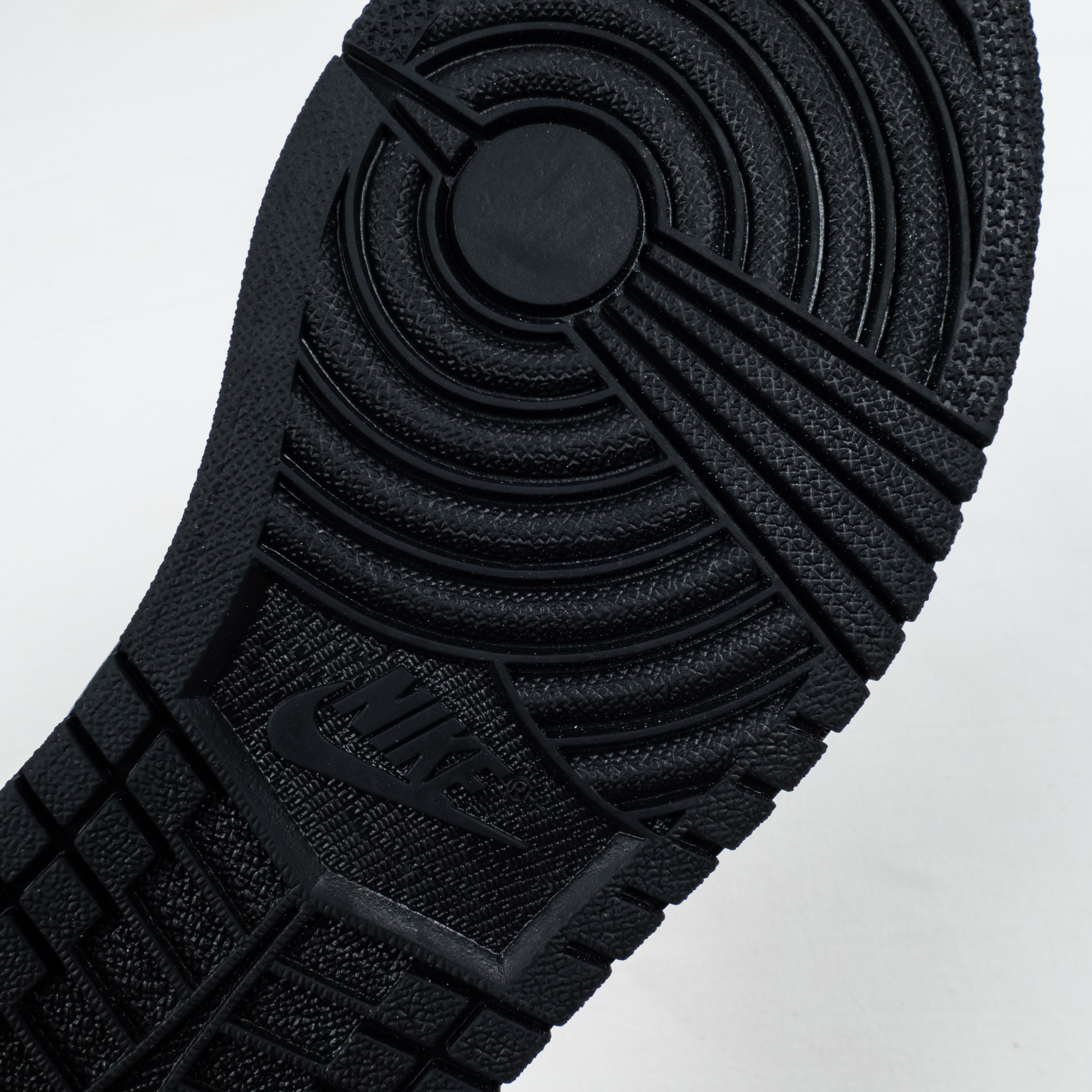 1's Low Black Aurora Green Laser Orange