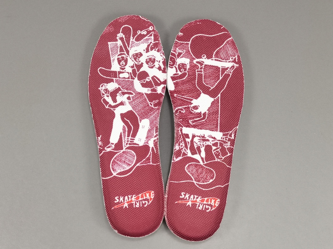 SB Dunk Low Skate Like a Girl