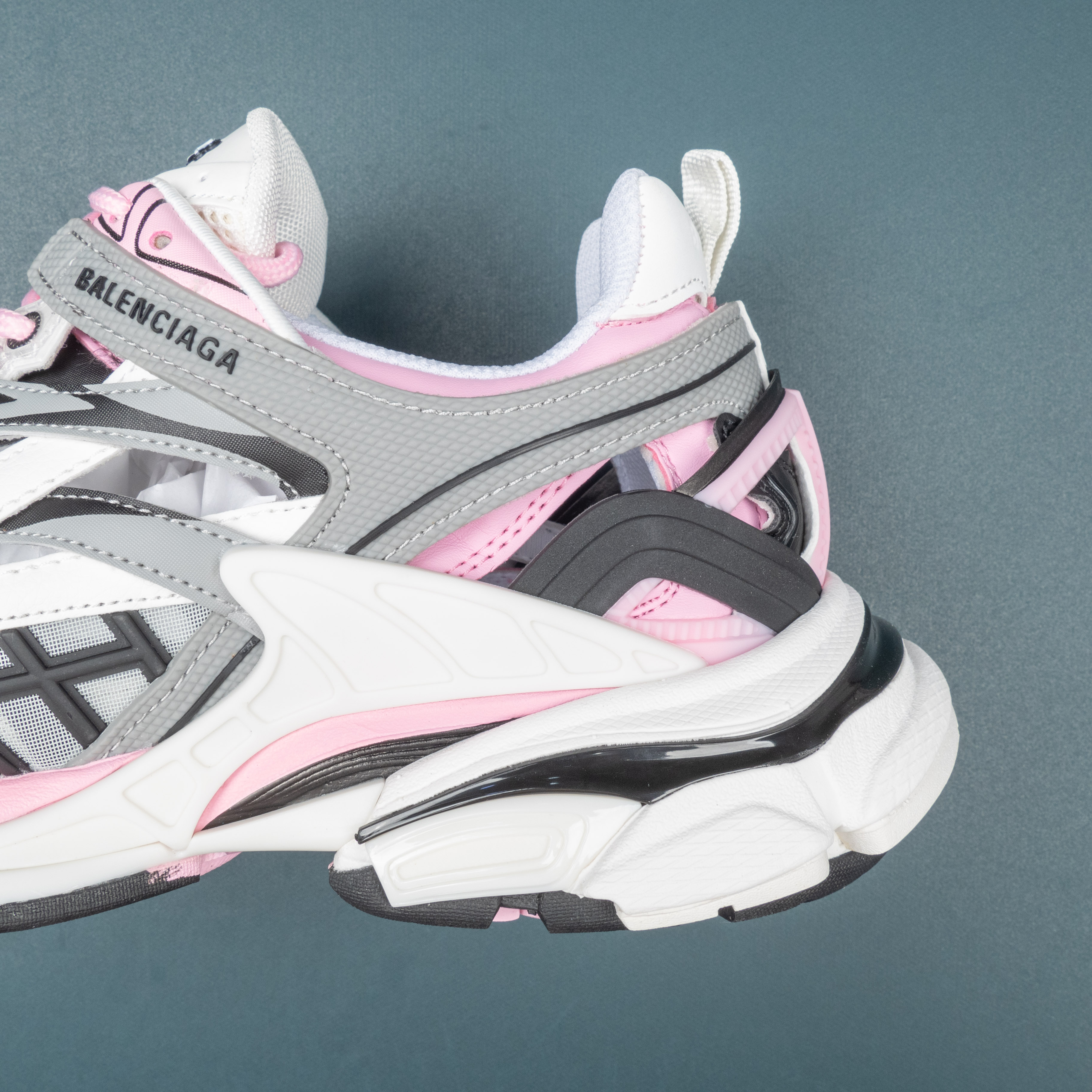 Track 2.0 Pink Black