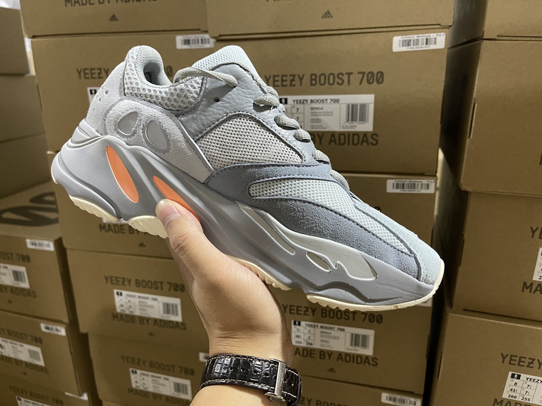 700 Inertia