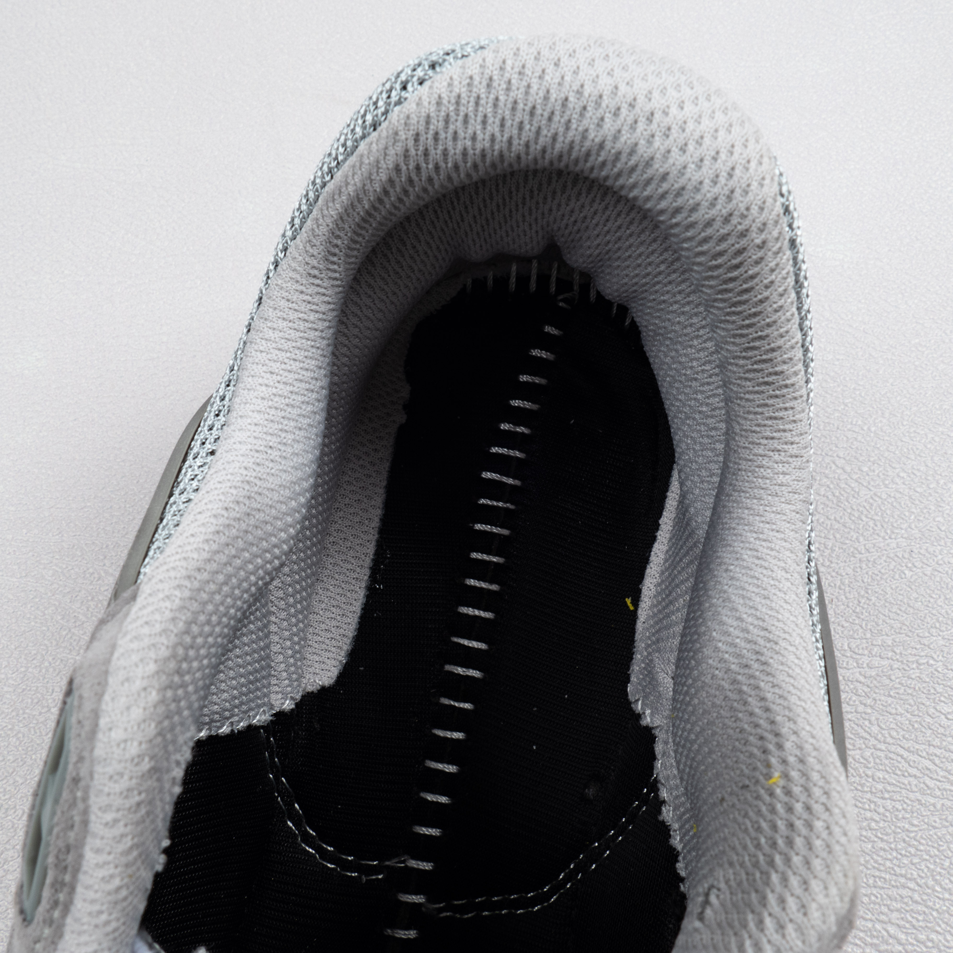 【Free Shipping】990v5 Grey