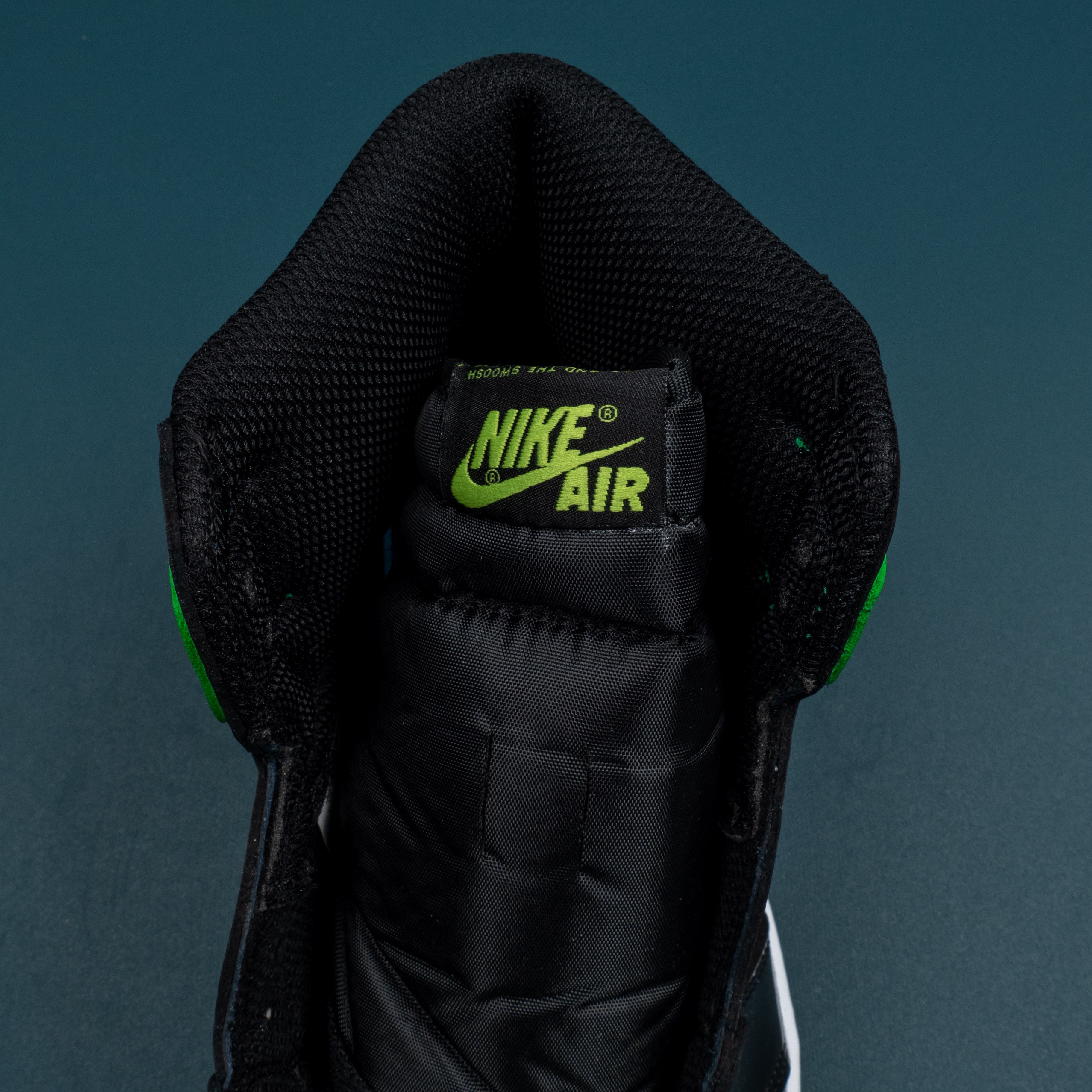 1s High Patent Black Green