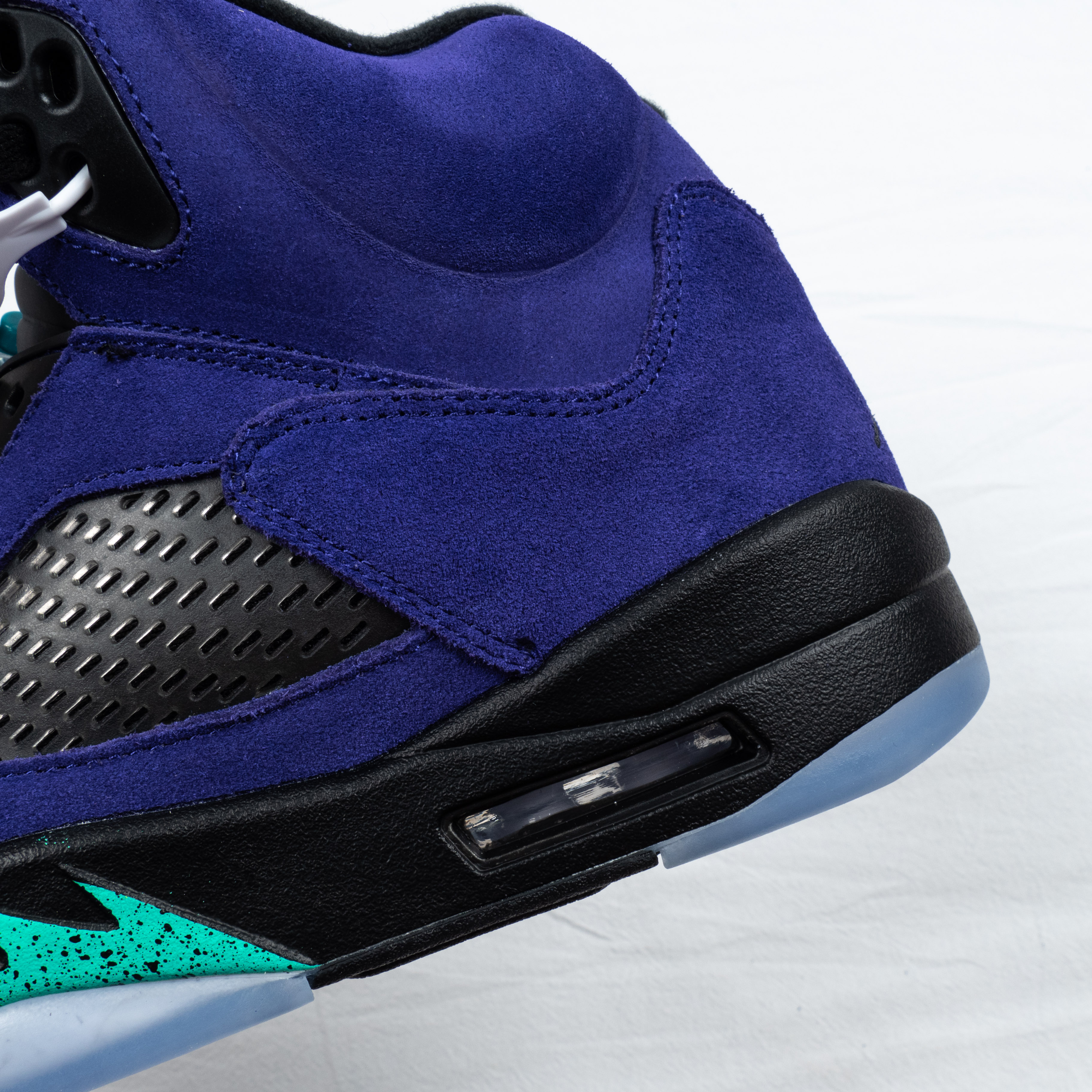 5's Retro Alternate Grape