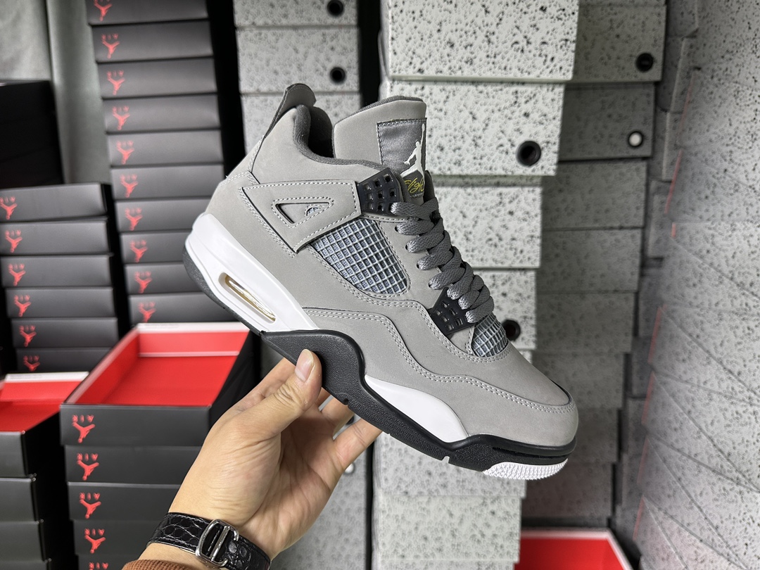 4's Retro Cool Grey