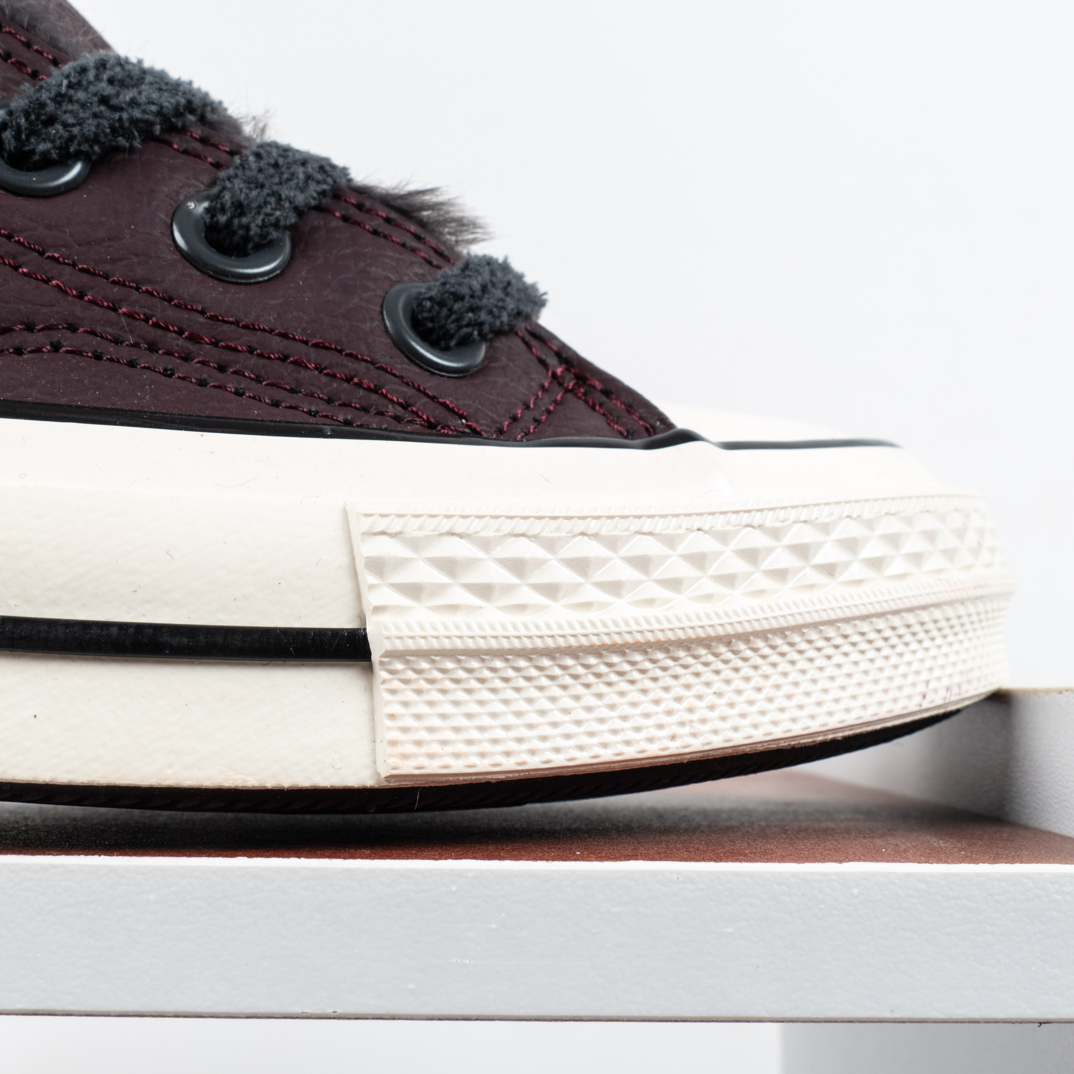 Converse Chuck 70s Leather and fleece canvas sneakers