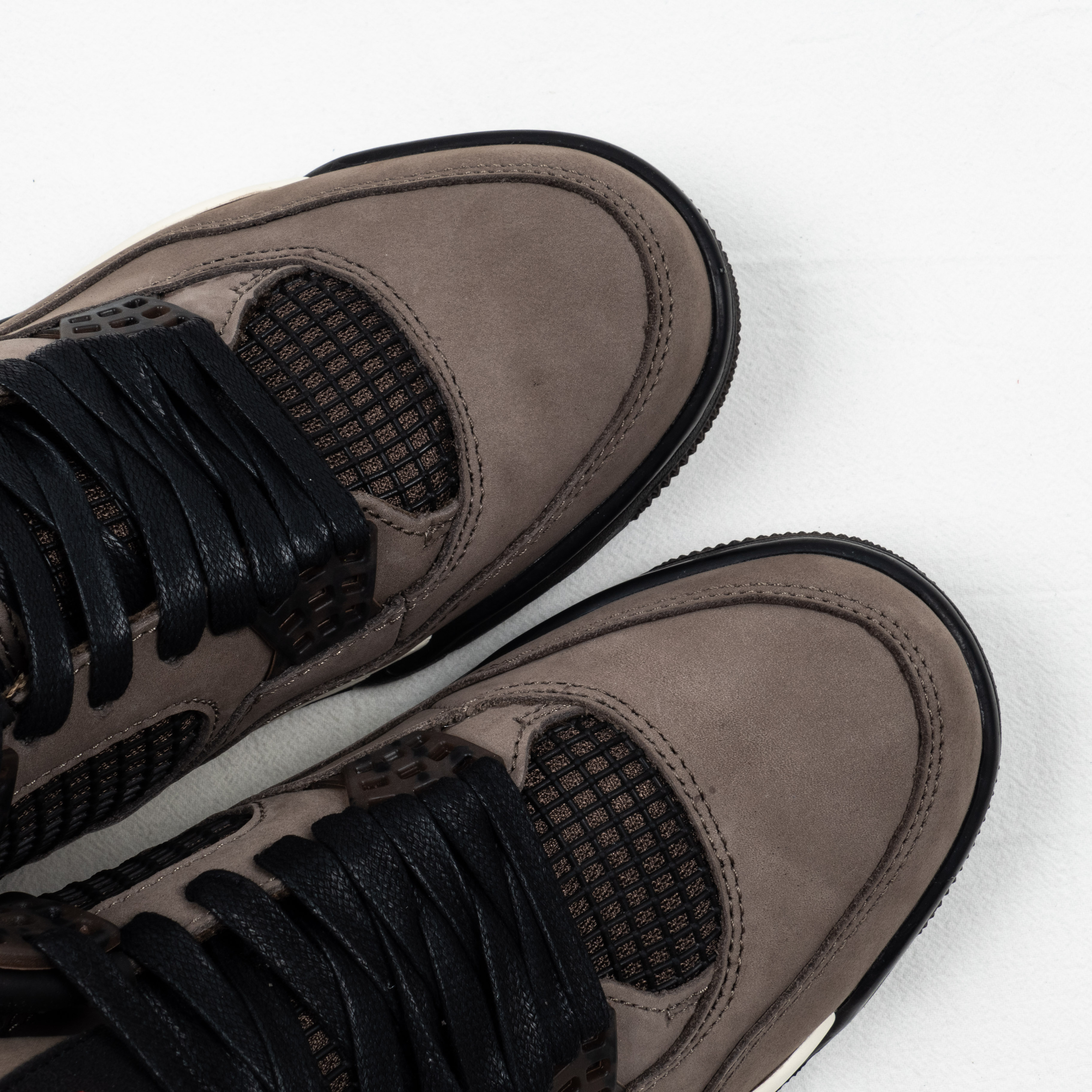 4's Retro Travis Scott Olive