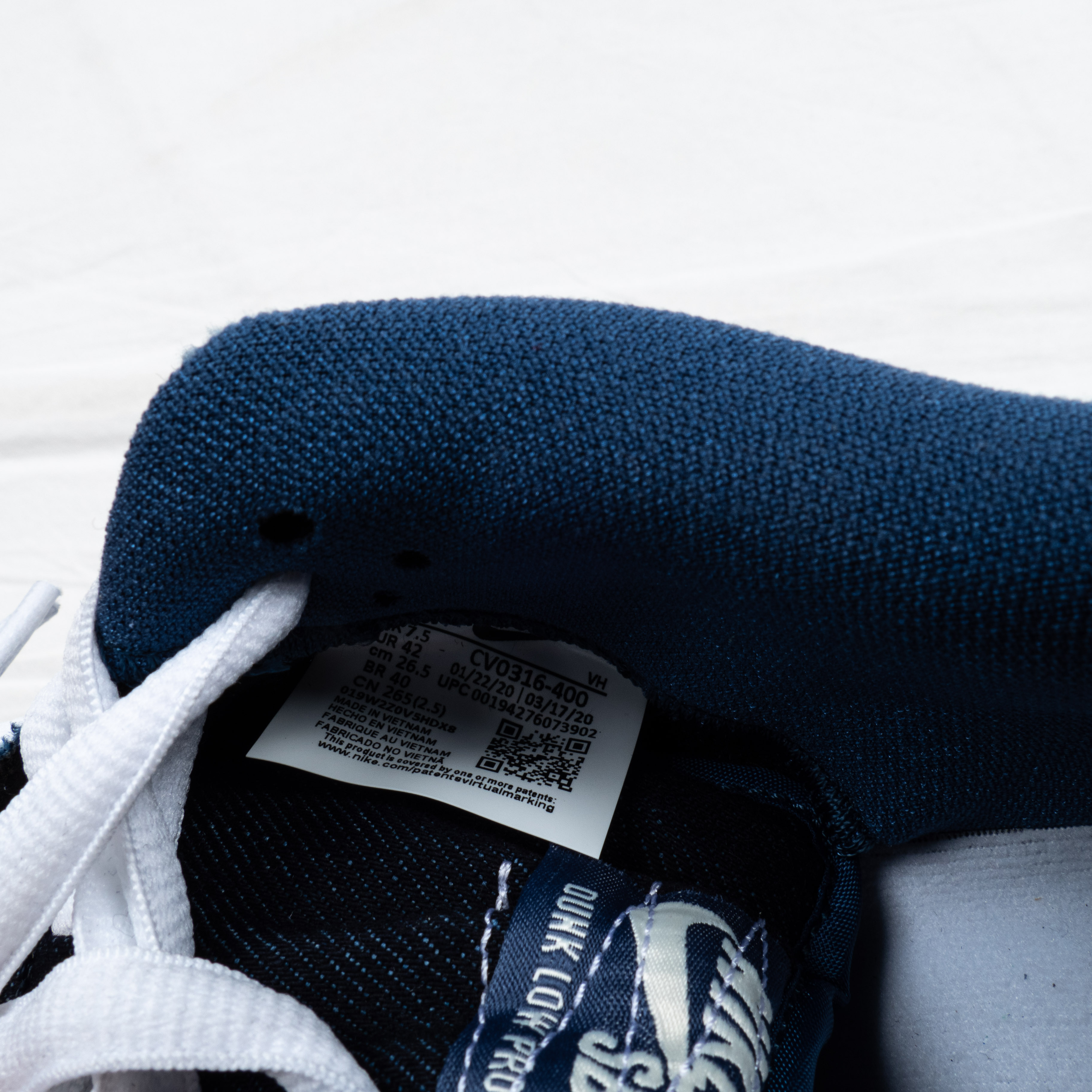 SB Dunk Low Denim Sashiko