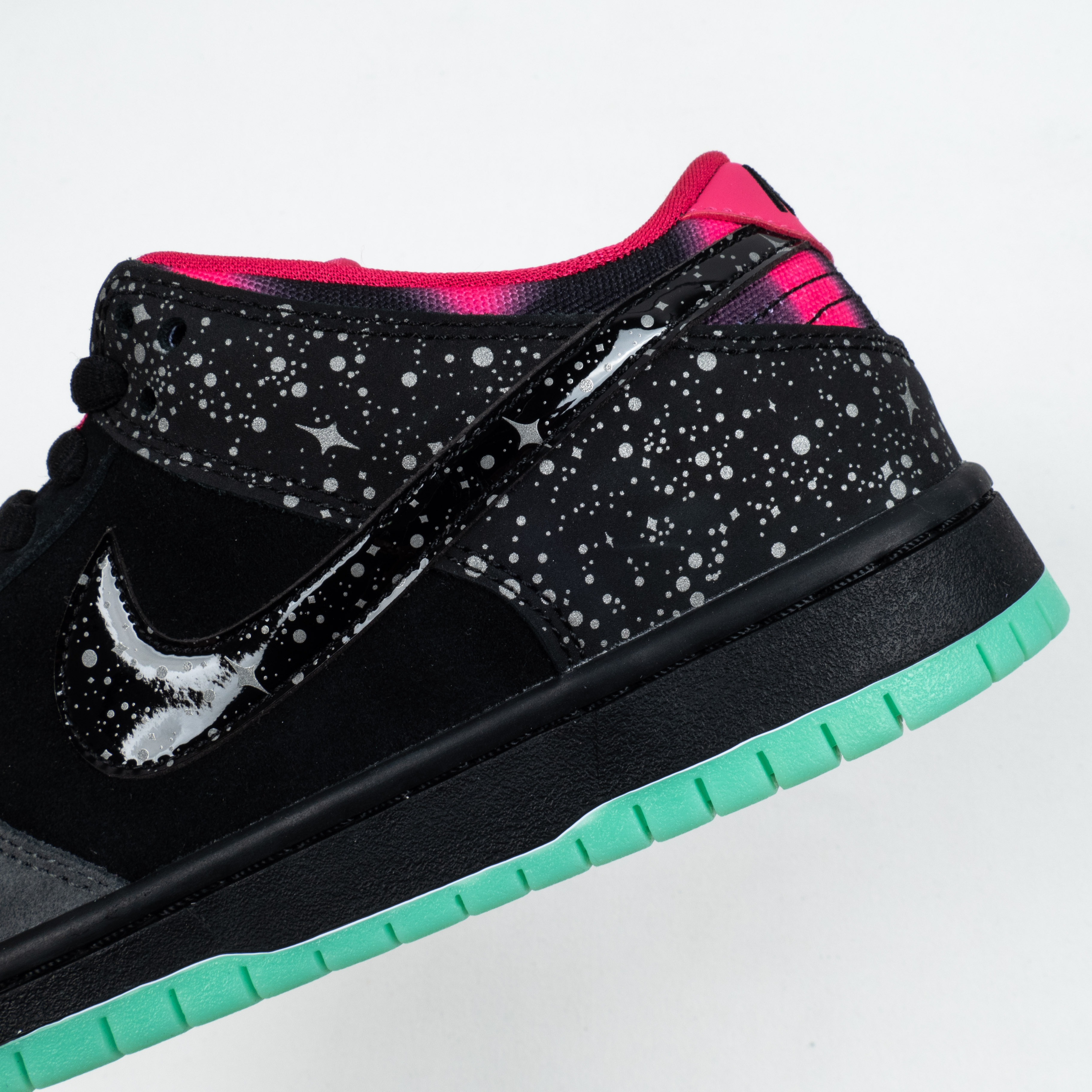 Dunk SB Low Premier  Northern Lights