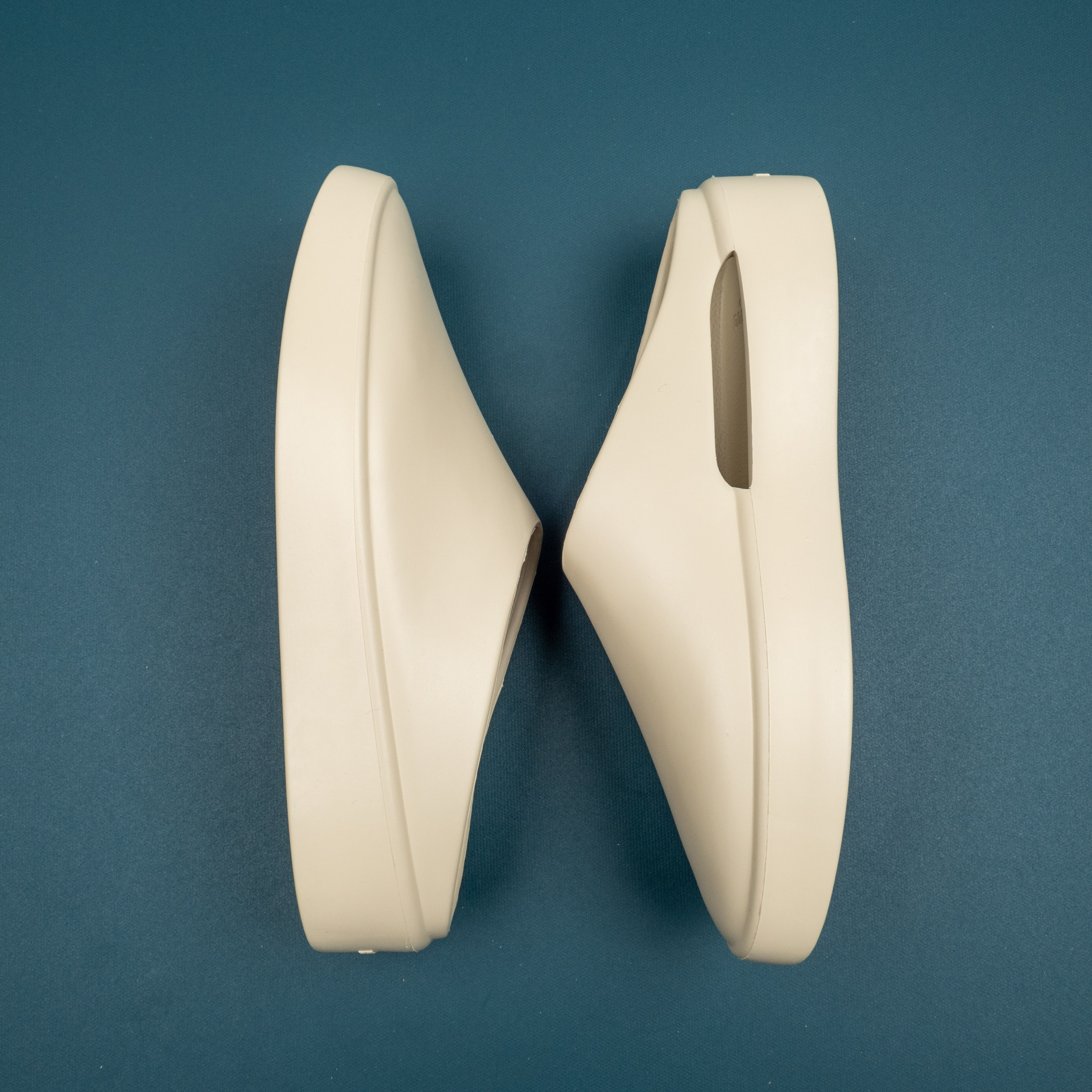 Caliornia One Stirrup Oatmeal