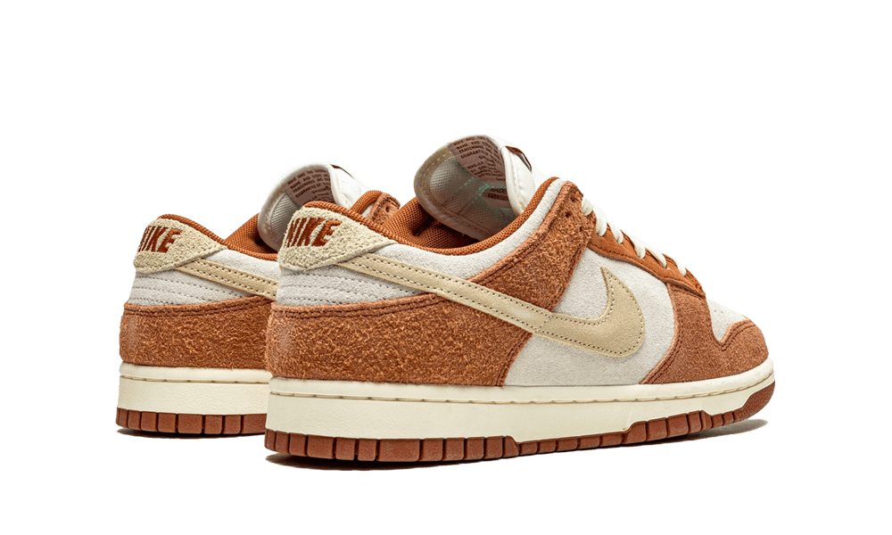 Dunk Low Medium Curry