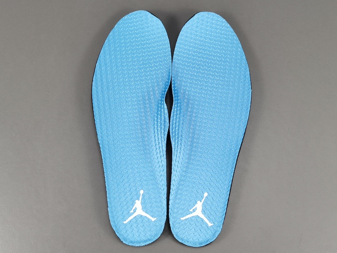 5s Retro UNC University Blue