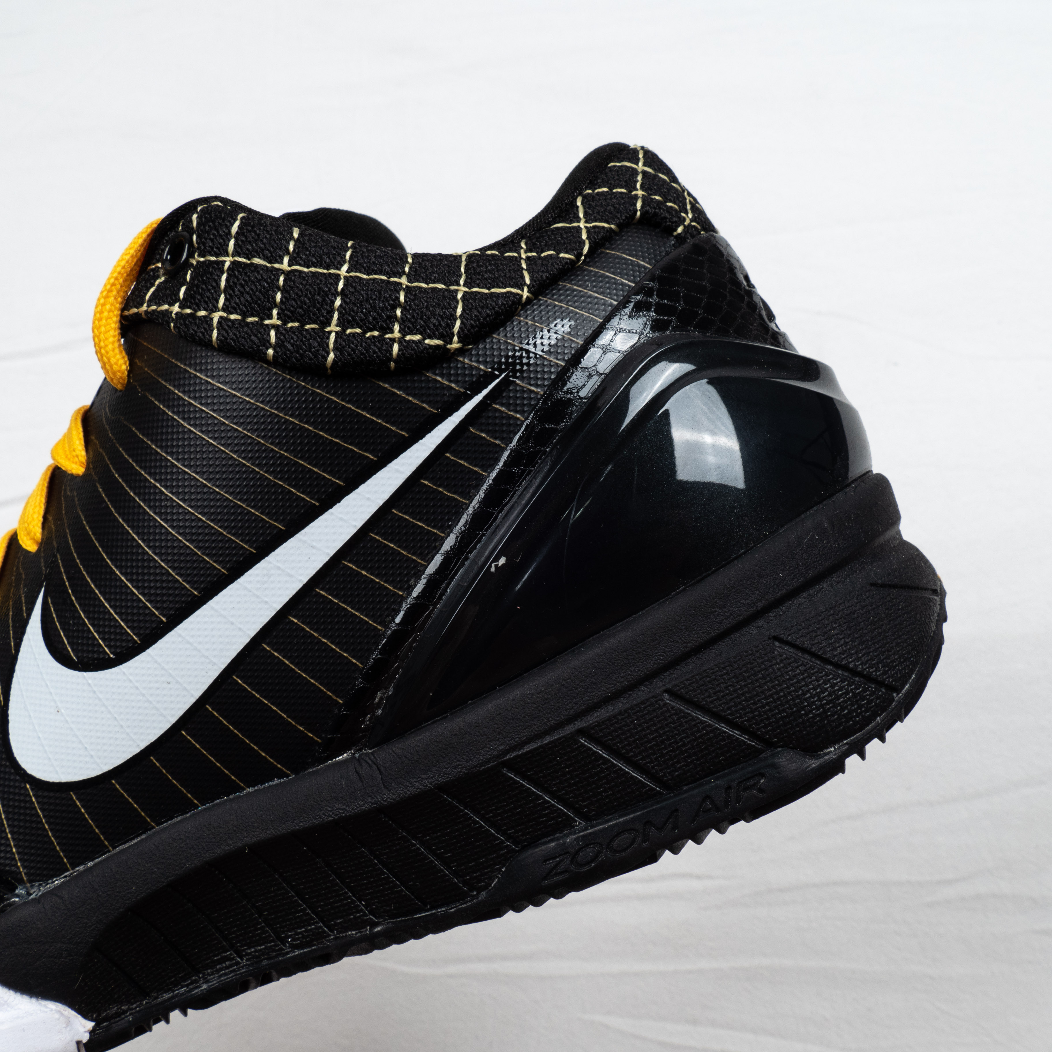 Kobe 4 Del Sol