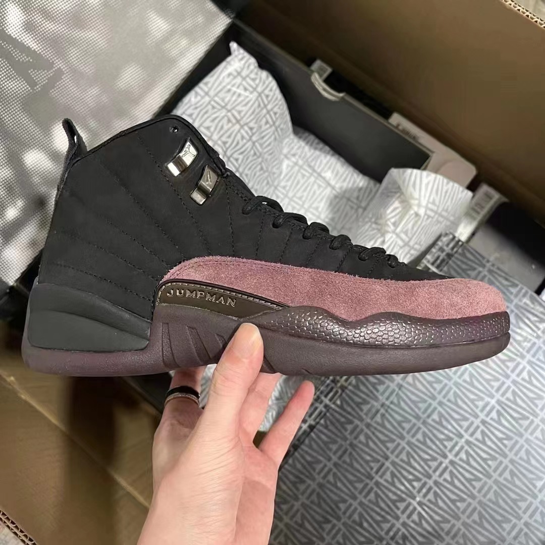 12 Retro A Ma Maniére Black