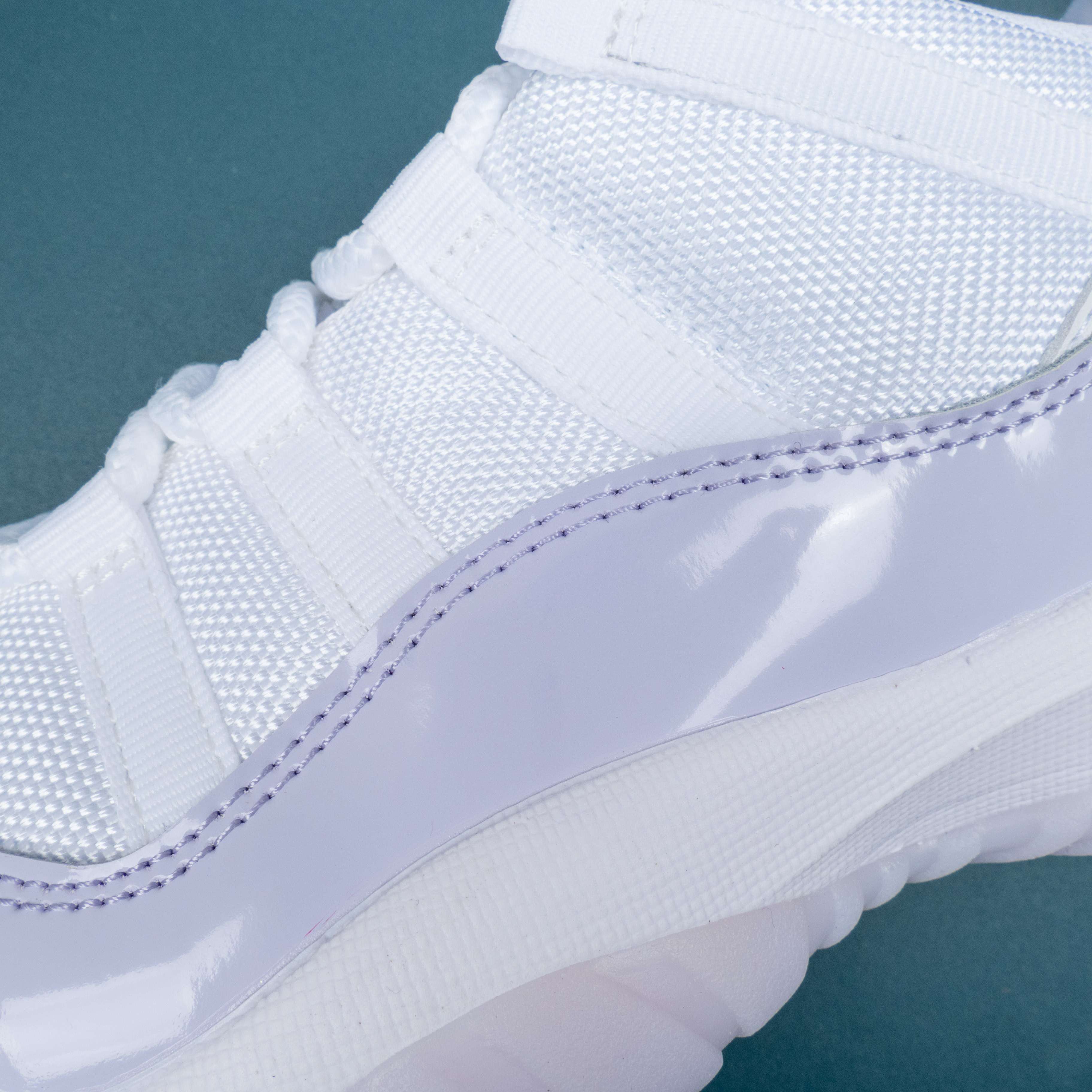 11s Retro Low Pure Violet