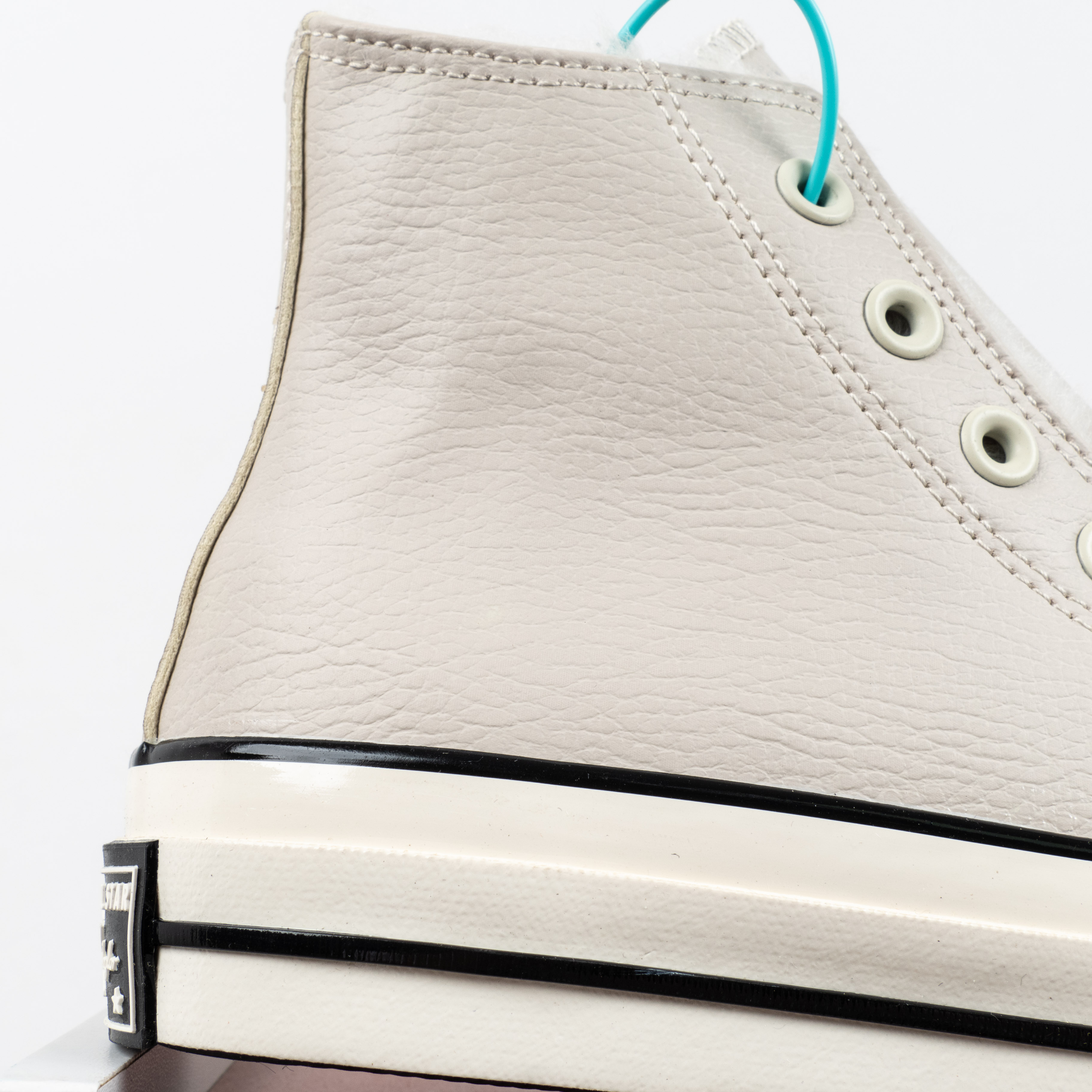 Converse Chuck 70s  Men's and women's  Leather and fleece canvas sneakers