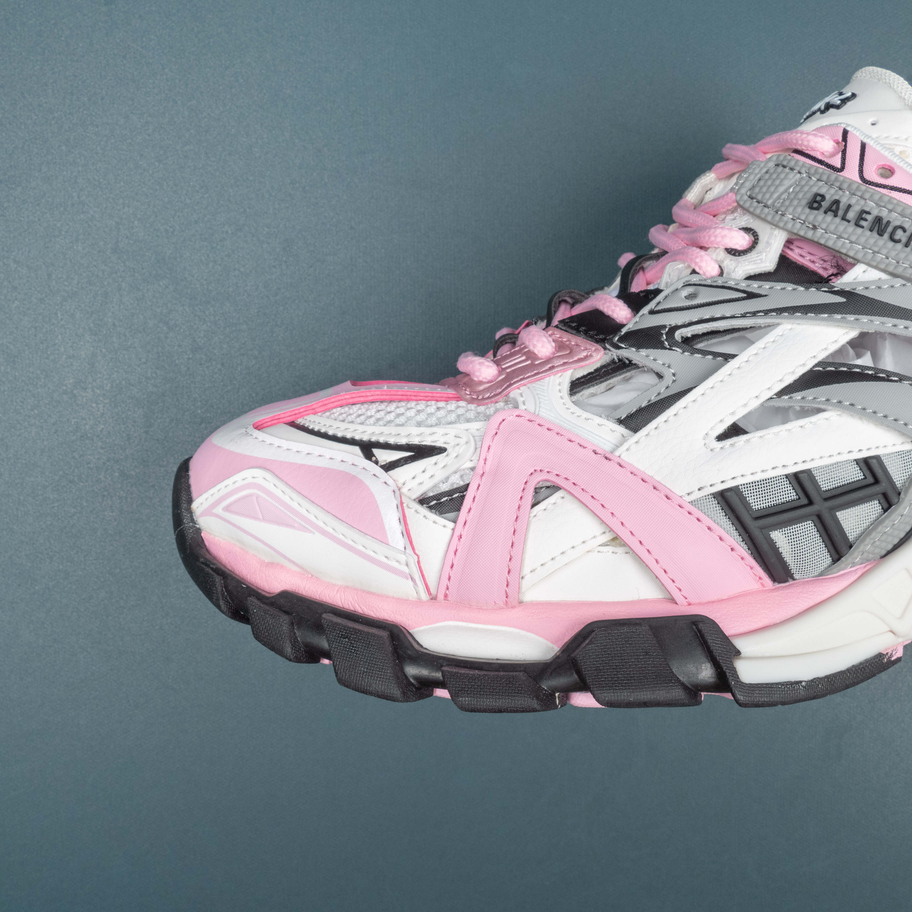 Track 2.0 Pink Black