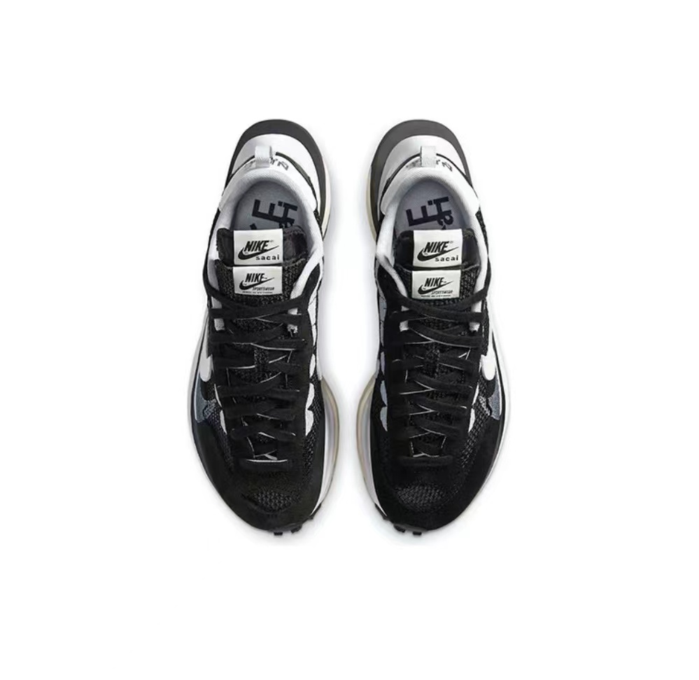 Vaporwaffle sacai Black White