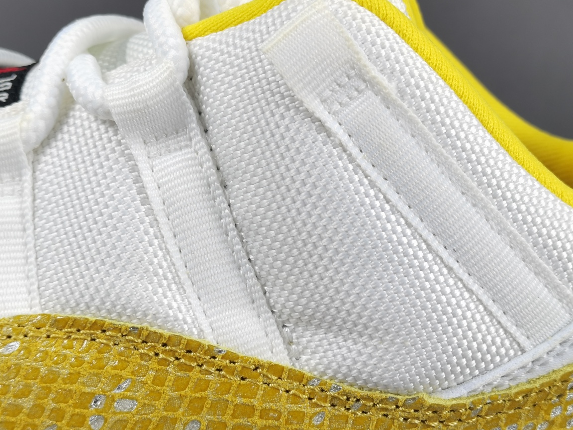 11s Retro Low Tour Yellow Snakeskin