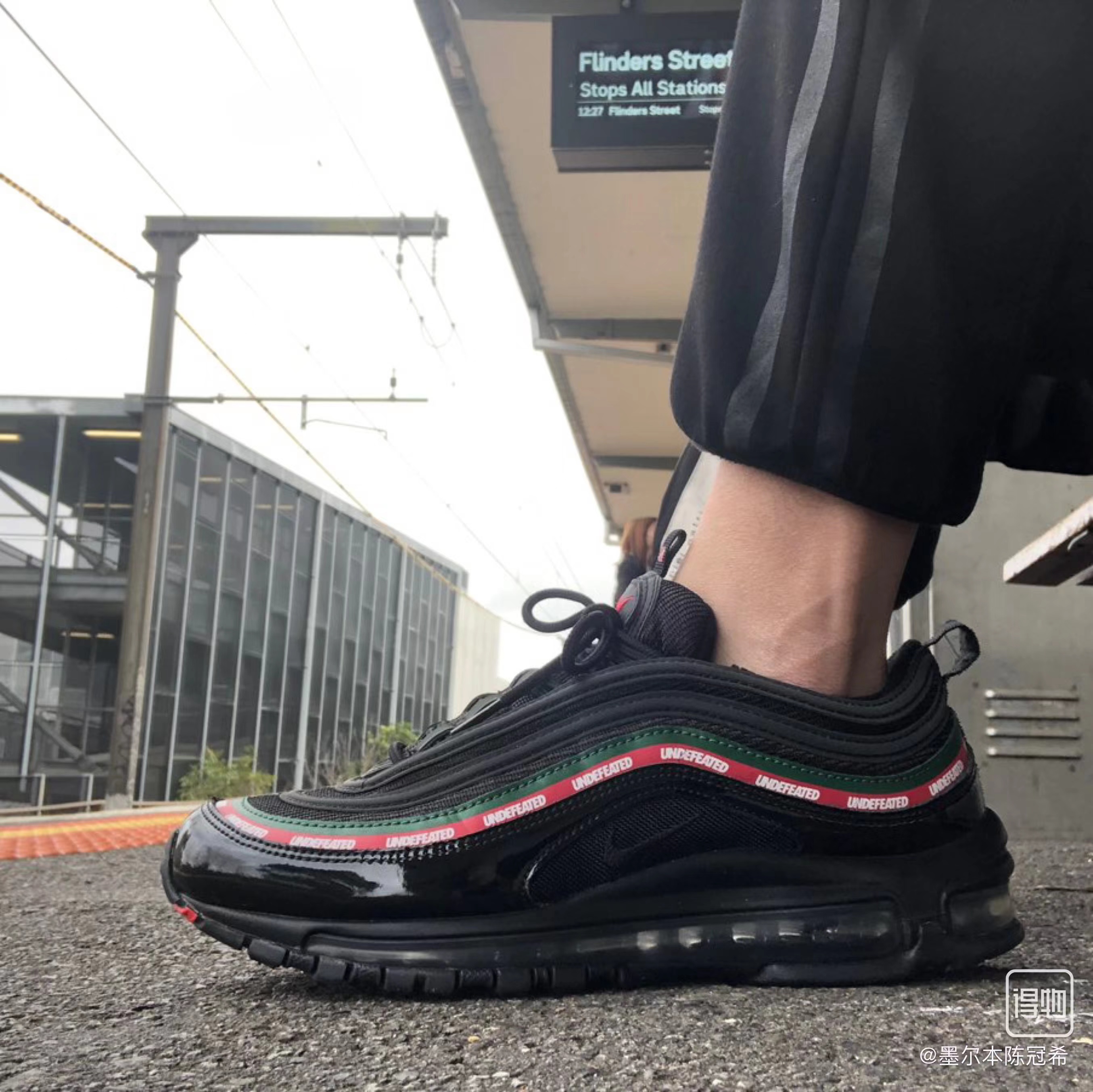 97 Undefeated Black