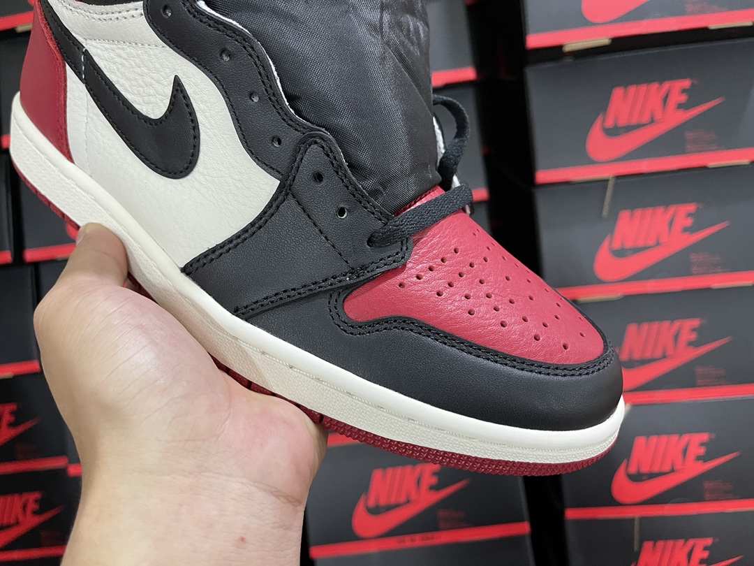 1's OG Bred Toe