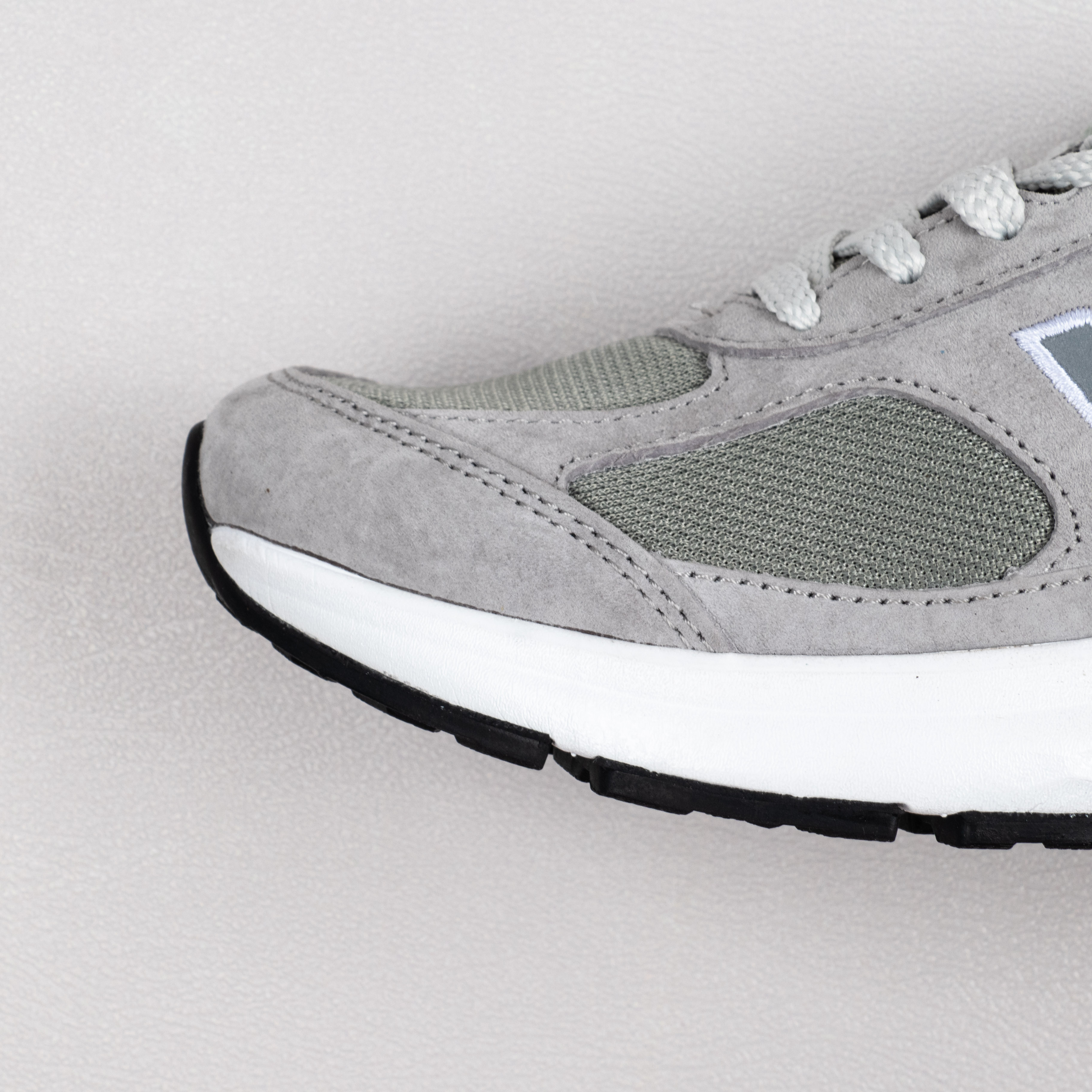 【Free Shipping】NB 2021款 3M1880系列元祖灰休闲运动鞋MW1880C1