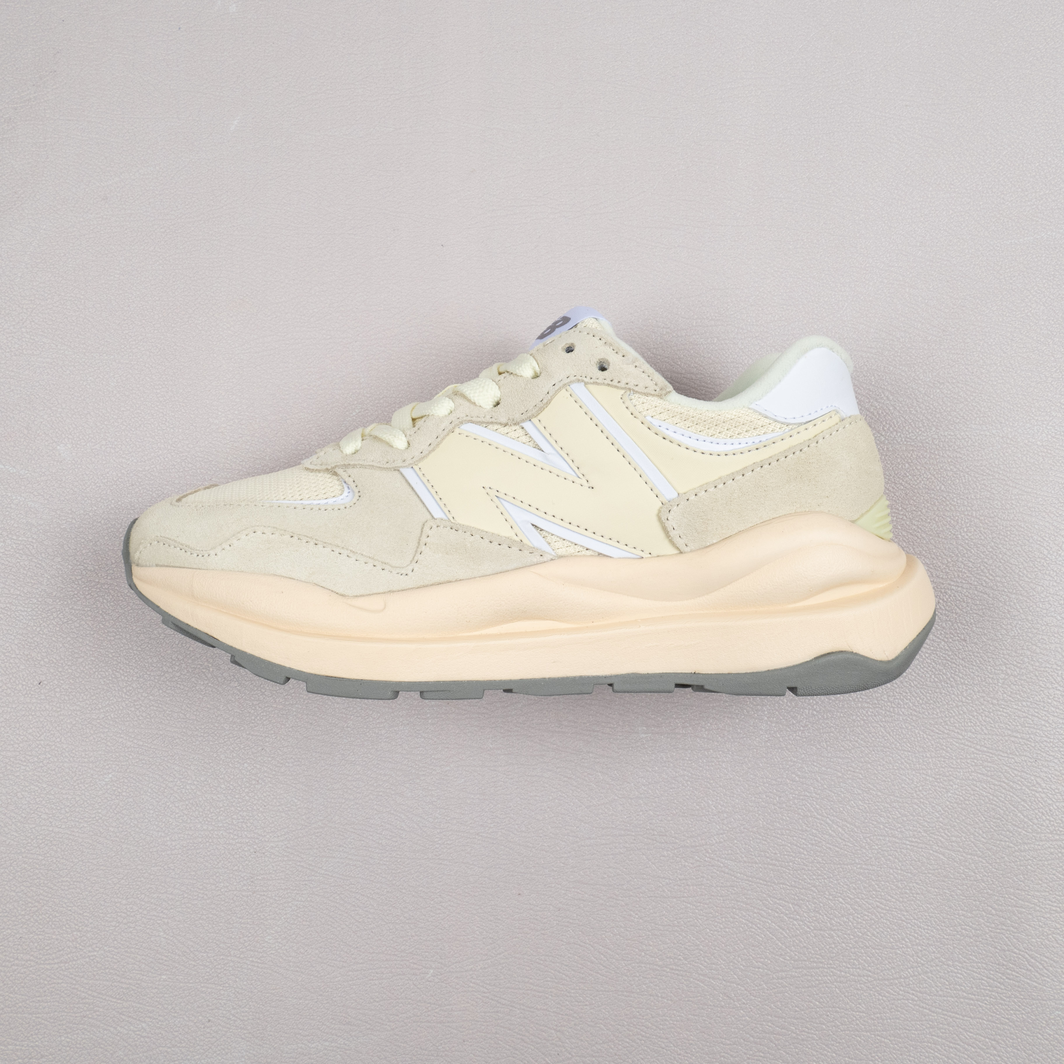 【Free Shipping】5740系列 复古休闲运动跑鞋 W5740CE