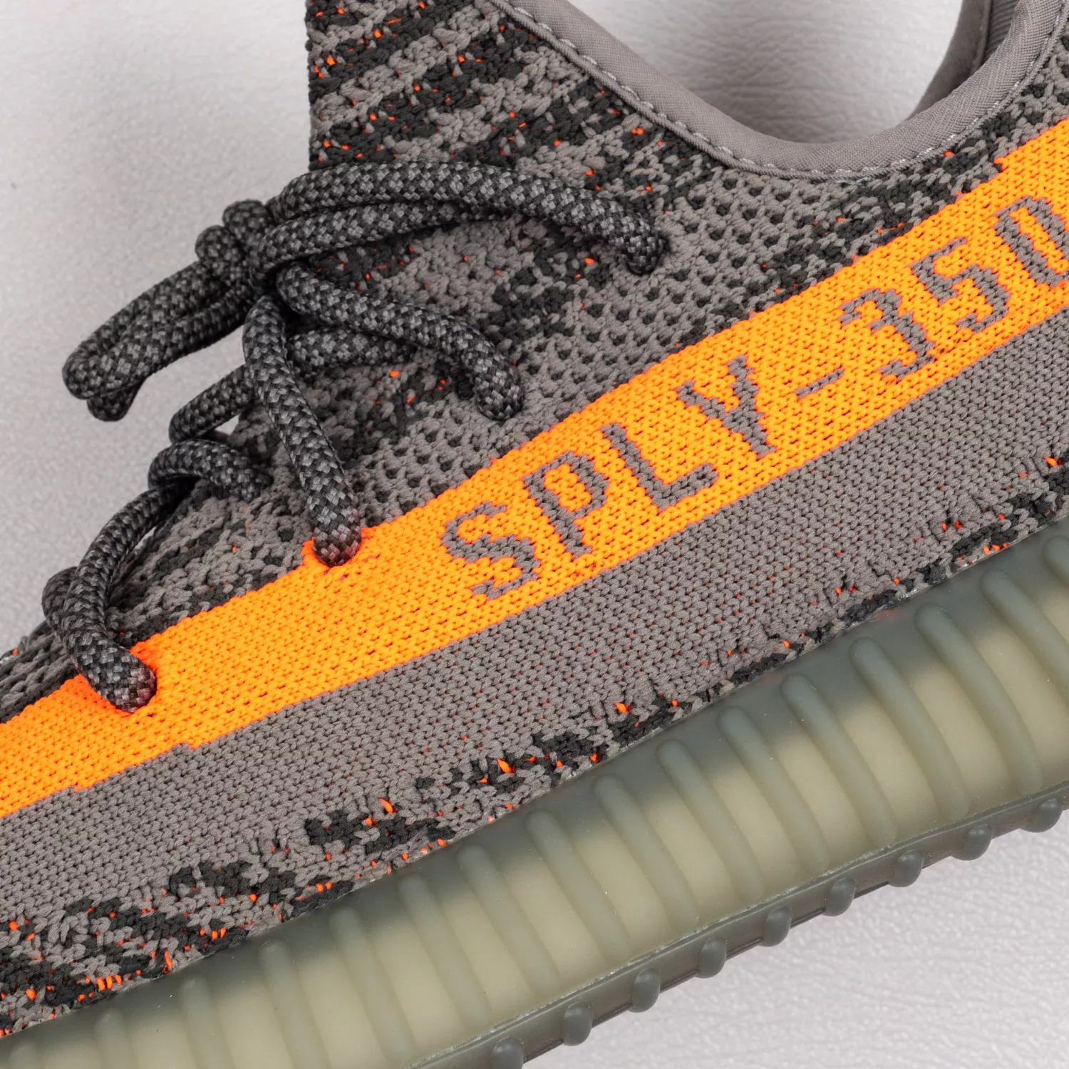 350 V2 Beluga Reflective