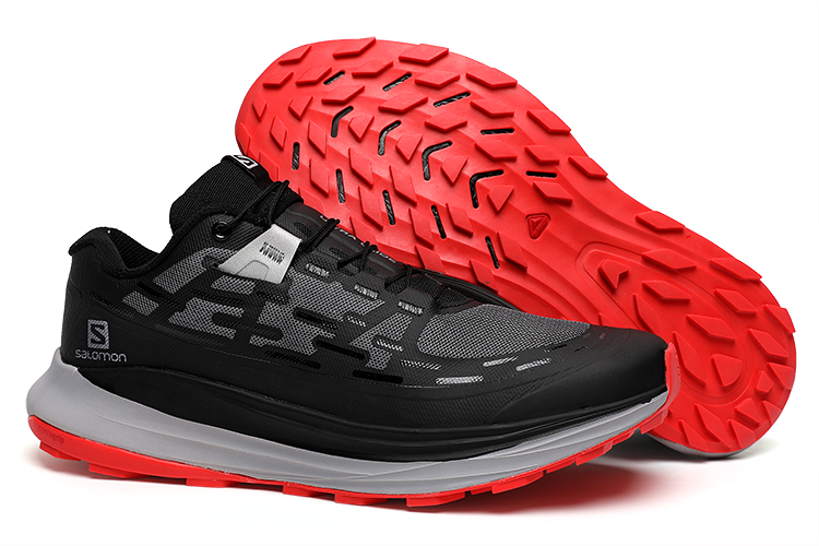 UL TRA GLIDE户外越野跑鞋 网面运动休闲鞋 40---45码（8代）