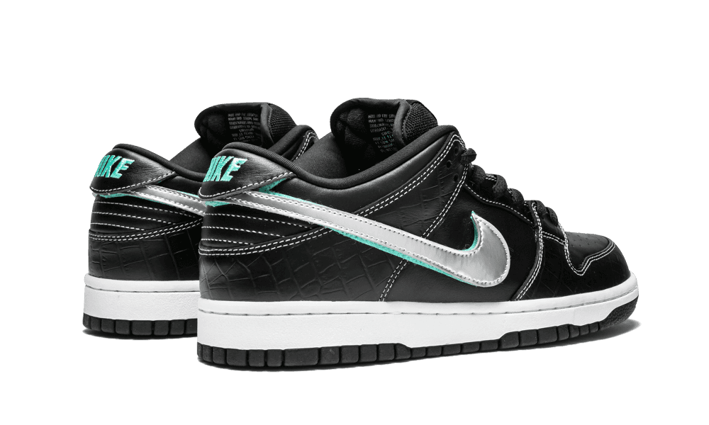 SB Dunk Low Diamond Supply Co Black Diamond