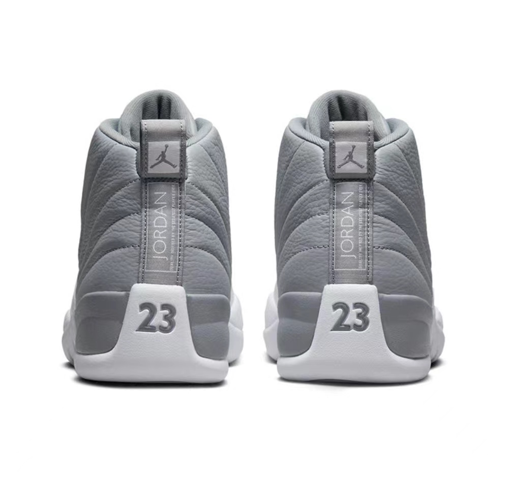 12 Retro Stealth