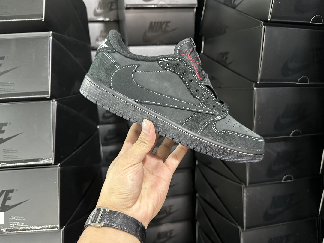 1 Low OG SP  Black Phantom