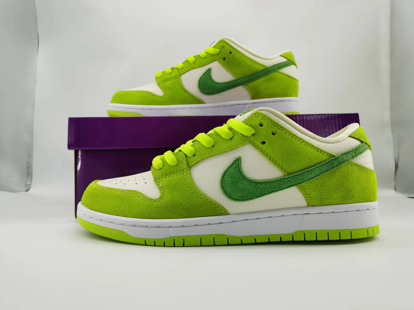 Dunk Low Green Apple
