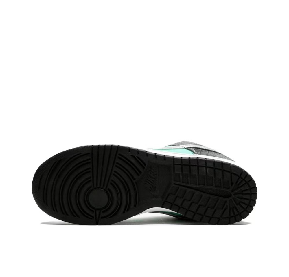 Dunk Low Pro SB Tiffany 304292 402
